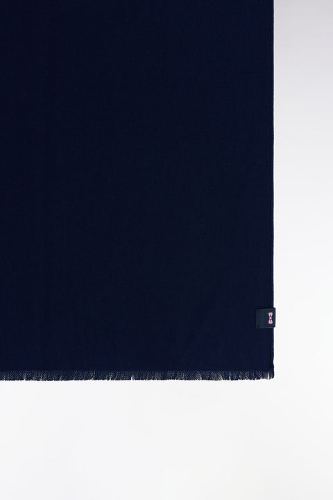 Écharpe fluide unie bleu marine - Image 3