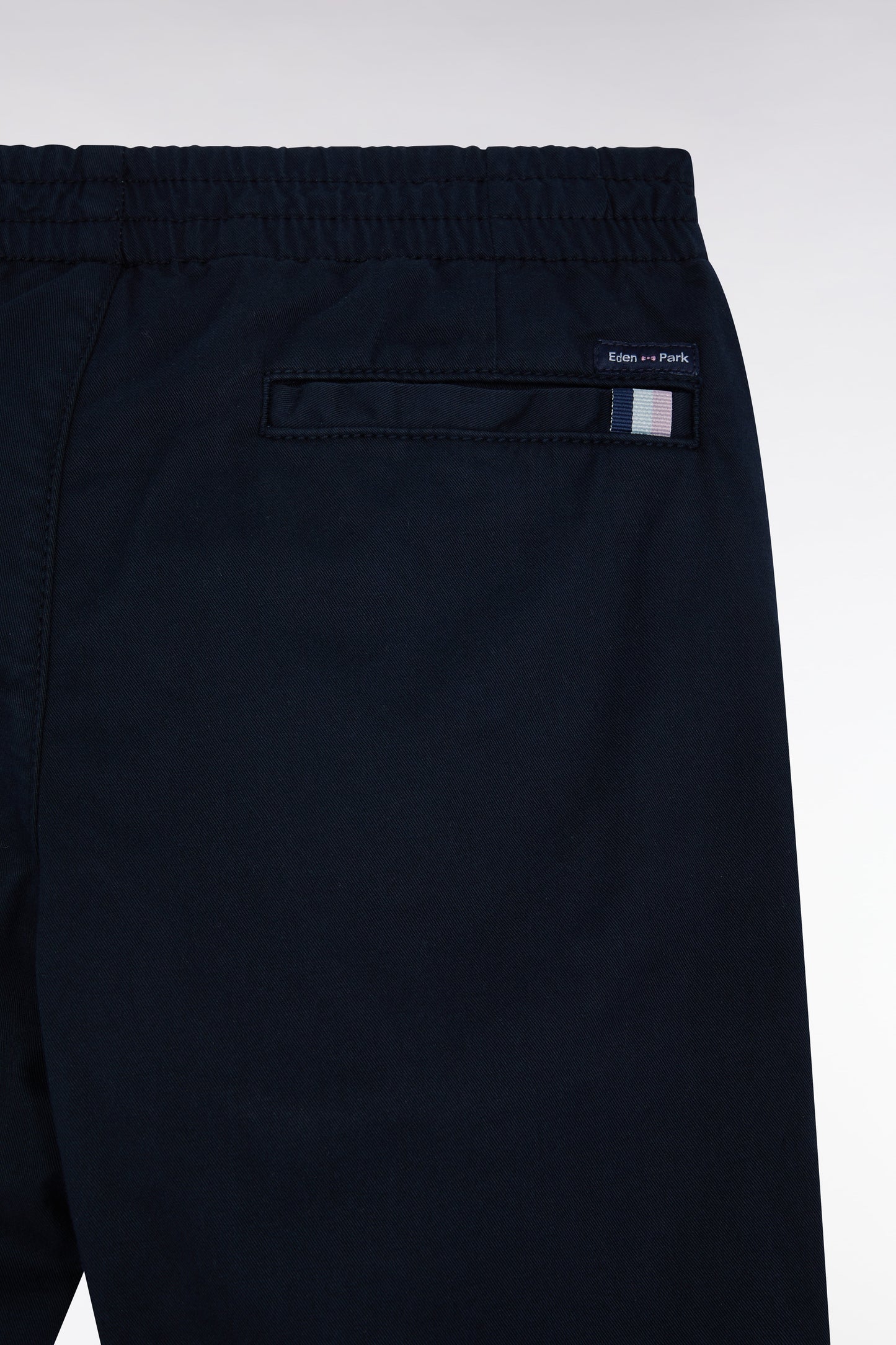 Pantalon chino sans plis en coton stretch marine coupe droite