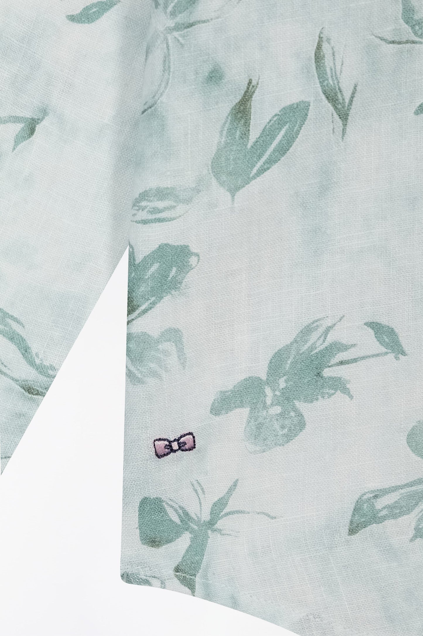 Chemise en lin vert à imprimé floral coupe ajustée