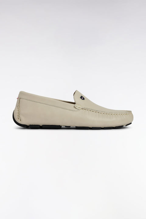Mocassins en croûte de cuir beiges - Image 1