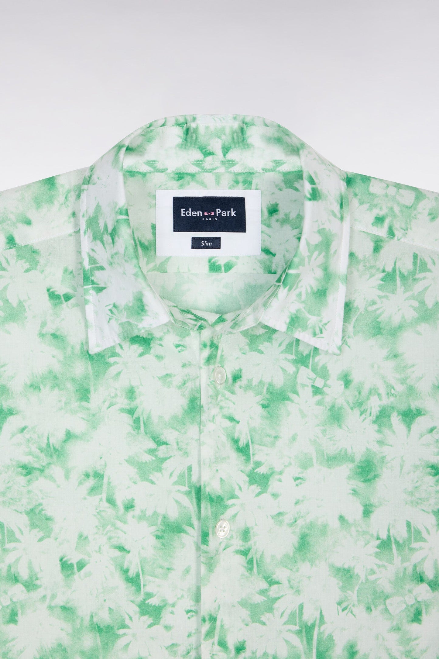 Chemise à manches courtes en popeline de coton à motif floral vert coupe slim