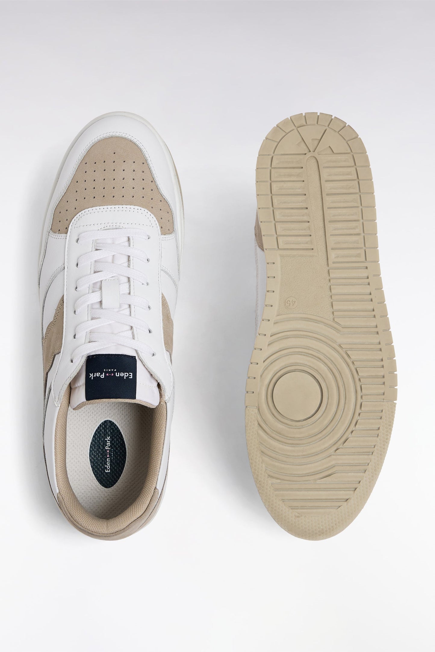 Sneakers bicolores en cuir lisse blanc et cuir suédé beige