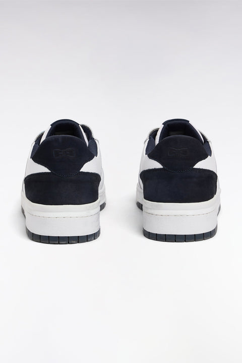 Sneakers bicolores en cuir lisse blanc et cuir suédé marine - Image 2
