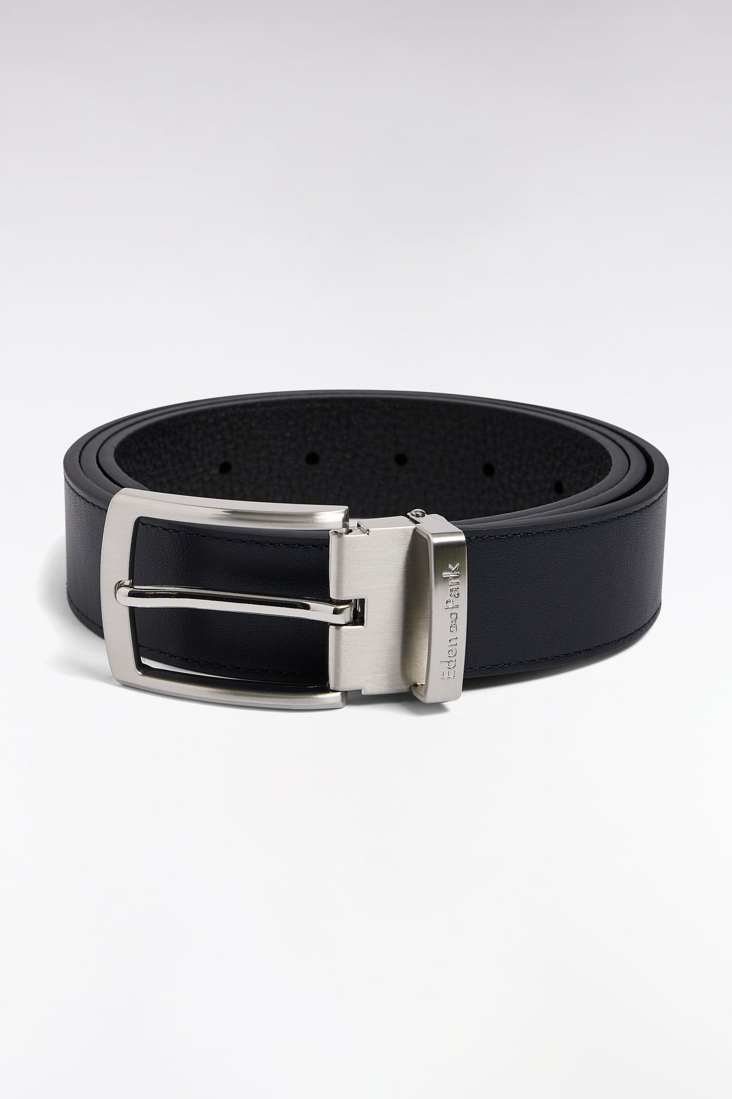 Coffret ceinture en cuir réversible et boucles en métal argenté