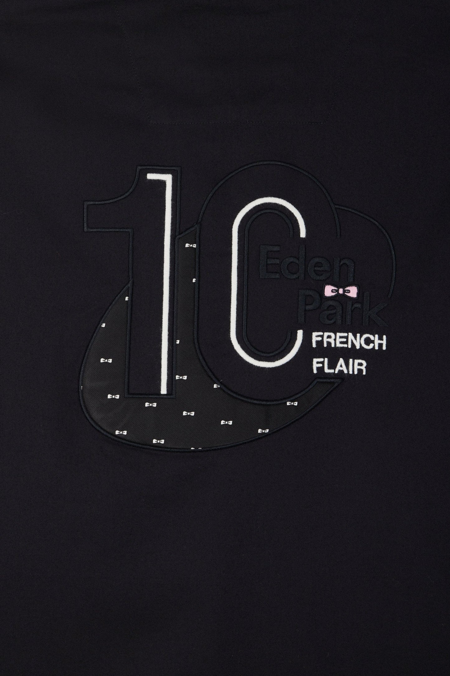 Chemise en coton pinpoint noire broderie dos coupe droite