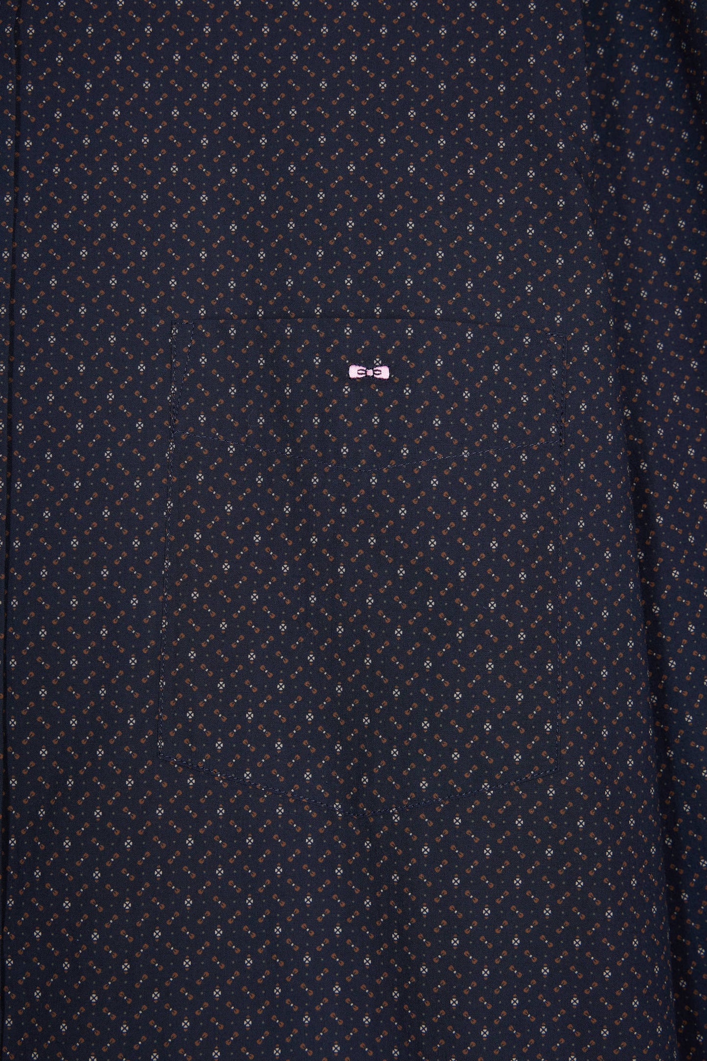 Chemise en coton marron à micro-motifs coupe droite
