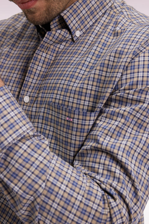 Chemise à carreaux en coton beige coupe droite - Image 3