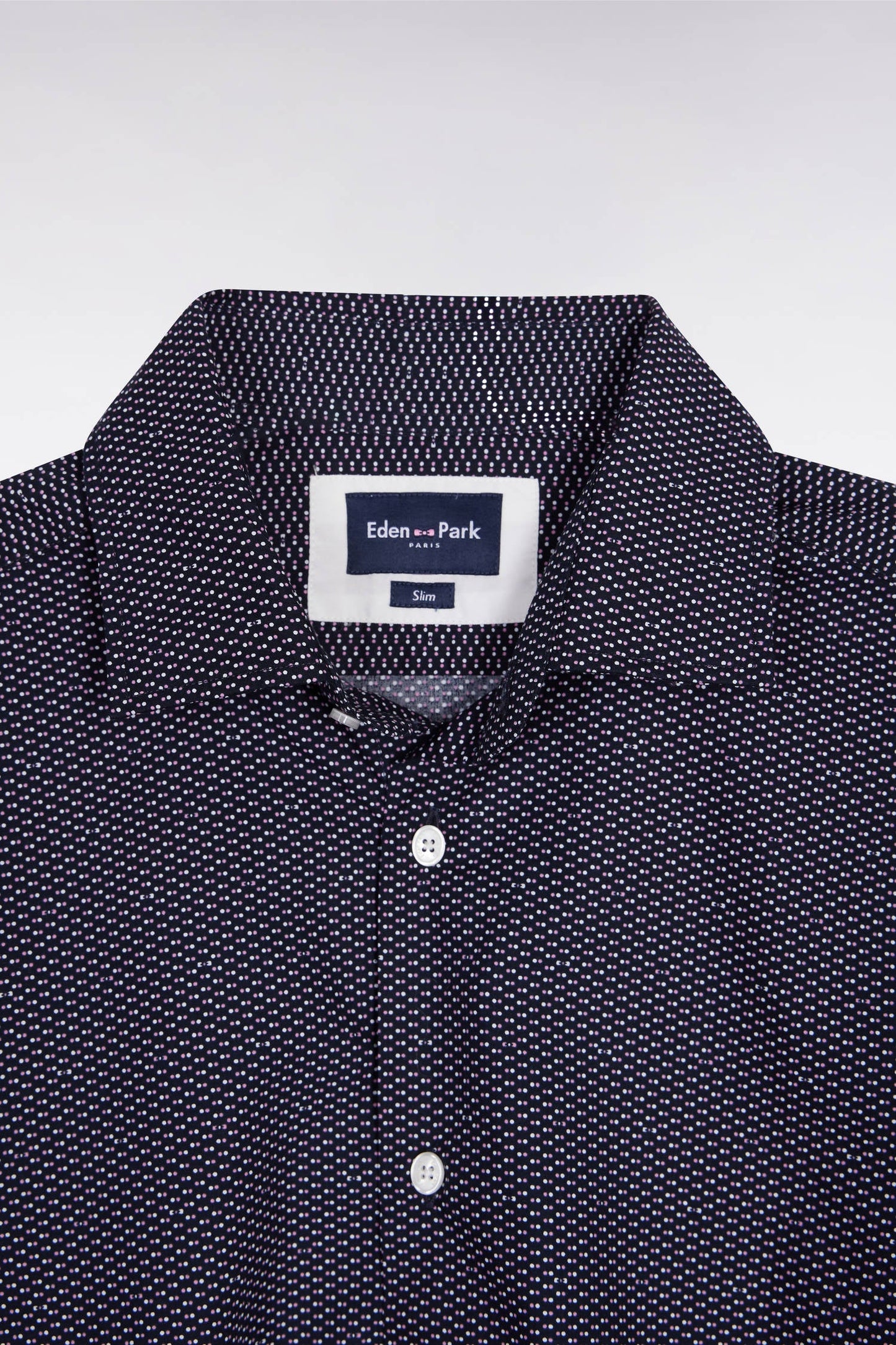 Chemise en coton à micro-motif pois rose coupe slim