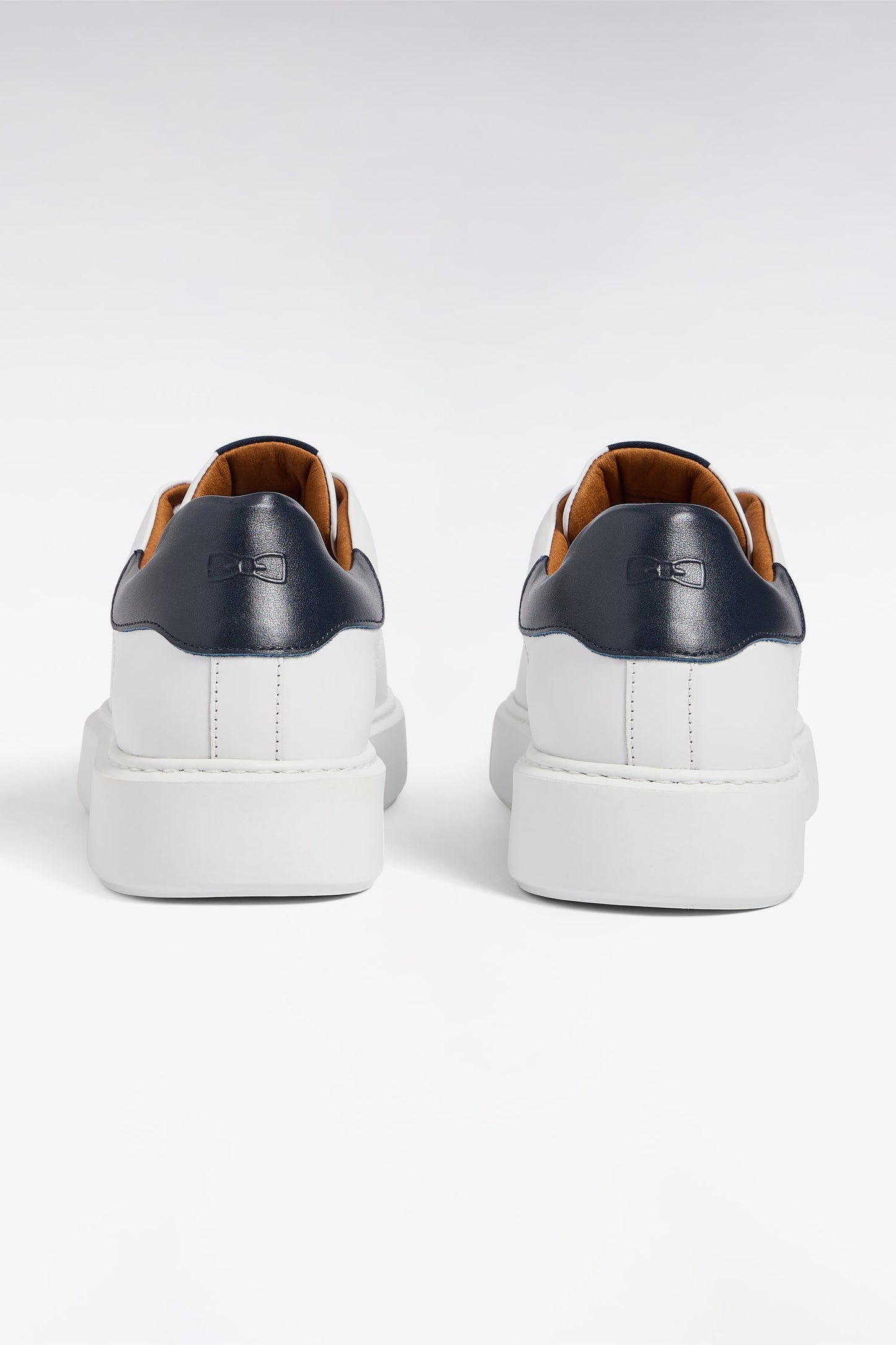 Baskets basses en cuir blanc