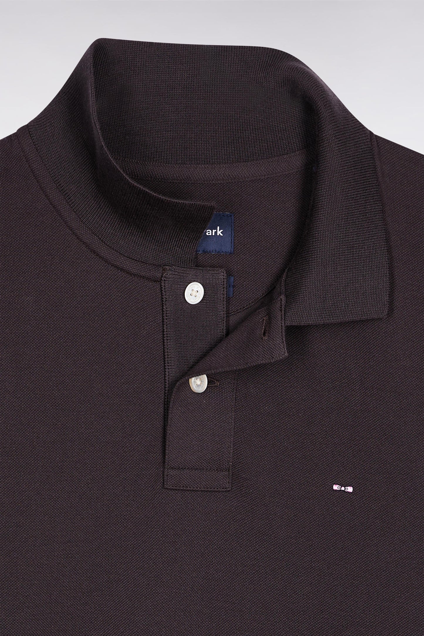 Polo manches courtes en coton Pima marron coupe droite