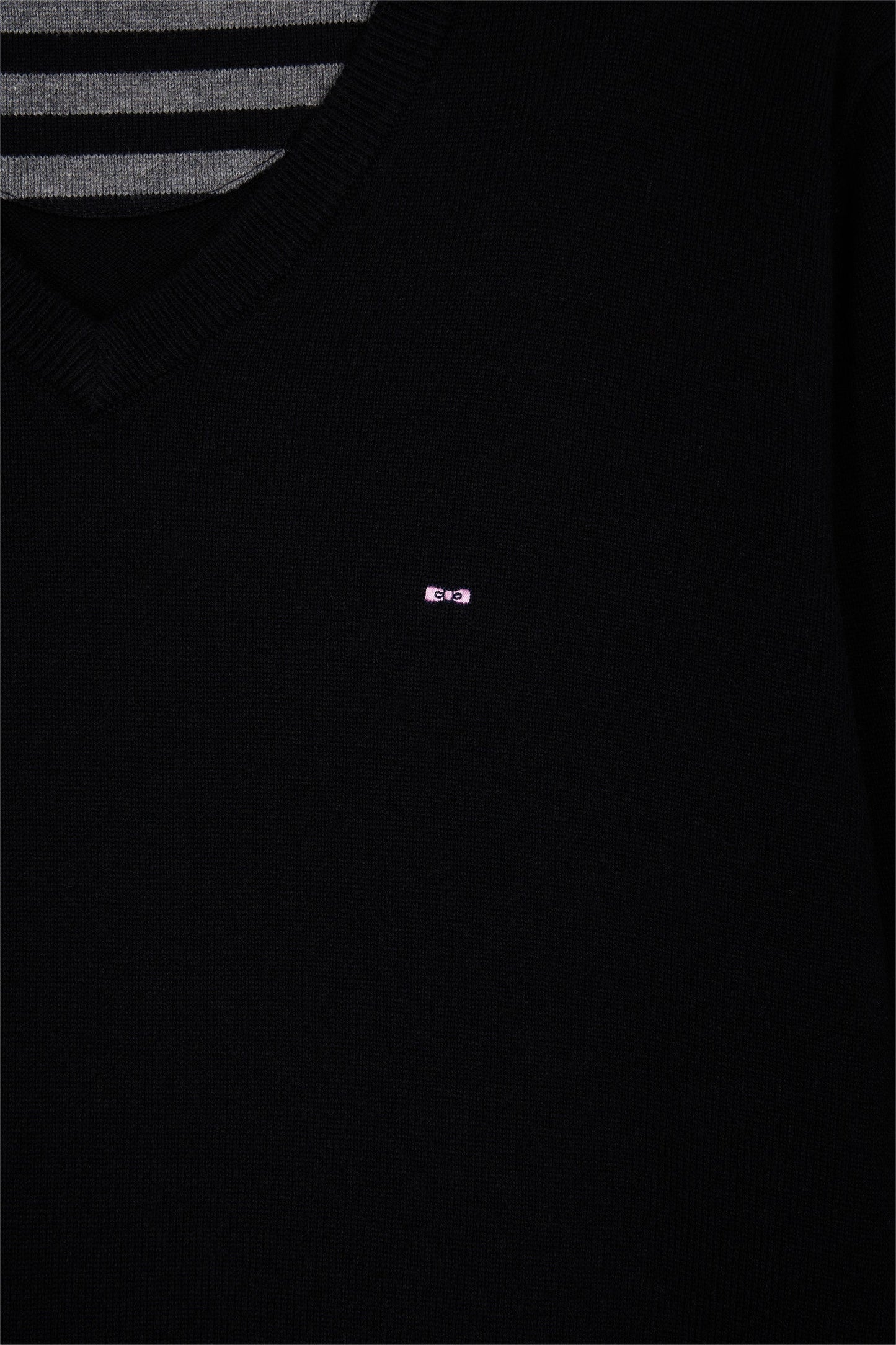 Pull col V en laine et coton noir
