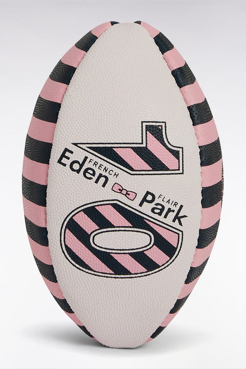Ballon de rugby en caoutchouc cerclé rose et marine - Image 1