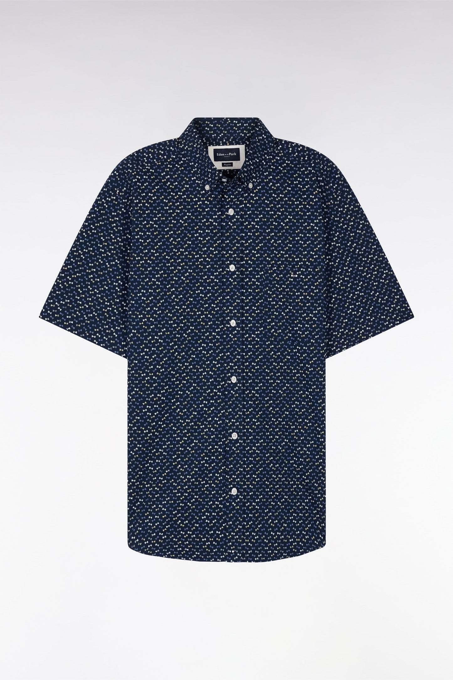 Chemise à manches courtes en popeline de coton gris foncé imprimé nœud papillon multicolore coupe droite