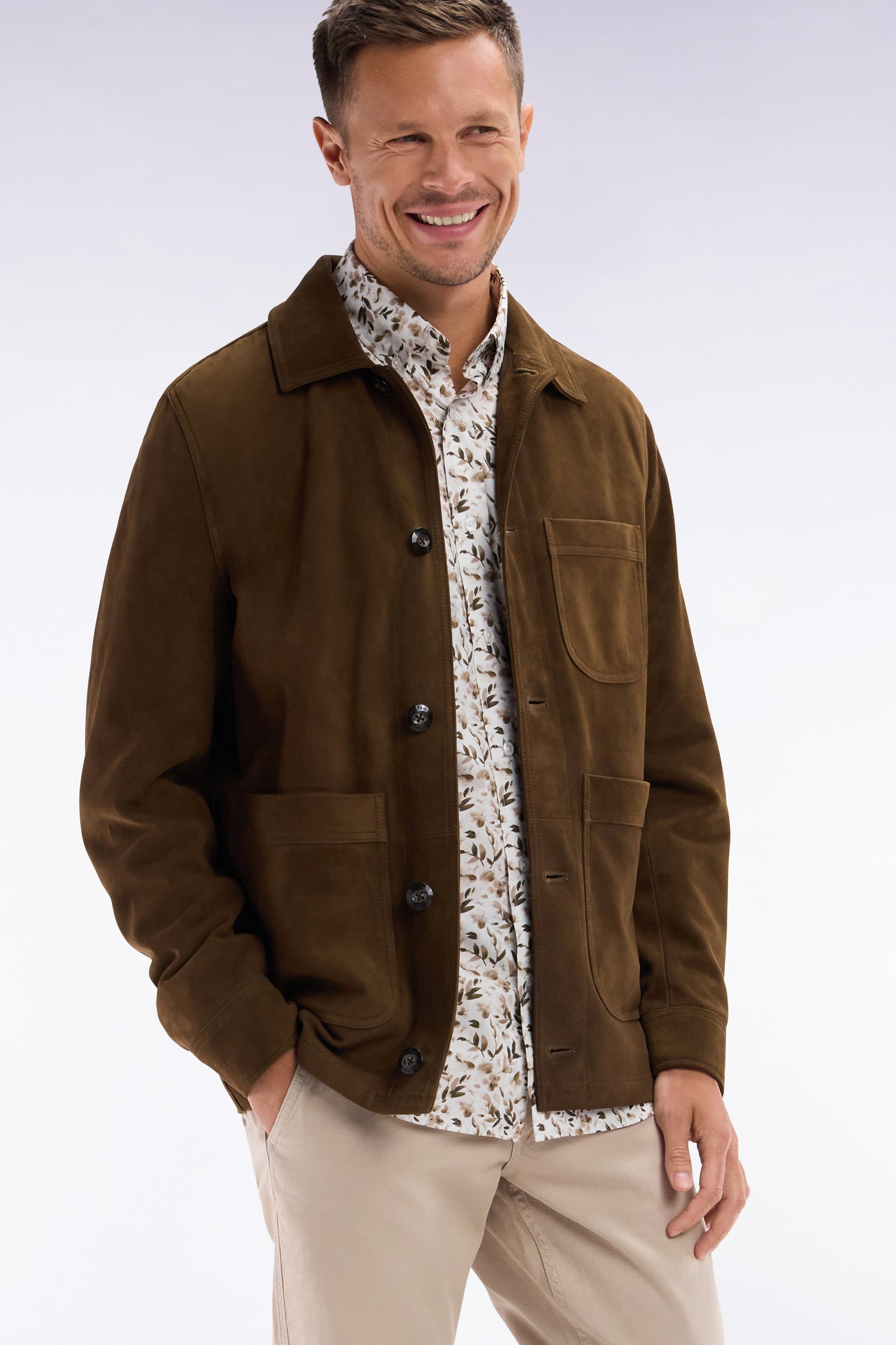 Chemise en popeline de coton beige microimprimé végétal coupe droite