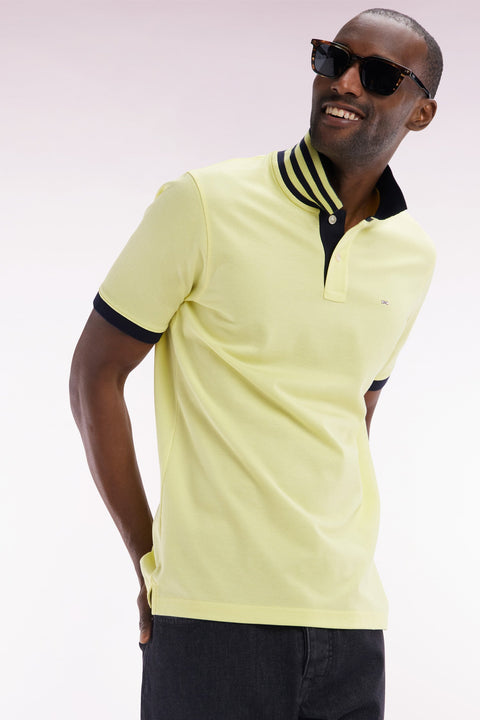 Polo à manches courtes en piqué de coton Pima jaune dessous de col cerclé coupe droite - Image 3