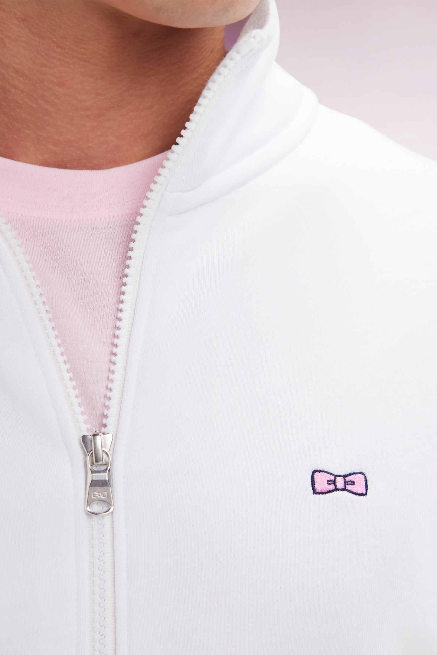 Sweatshirt zippé en coton blanc coupe droite
