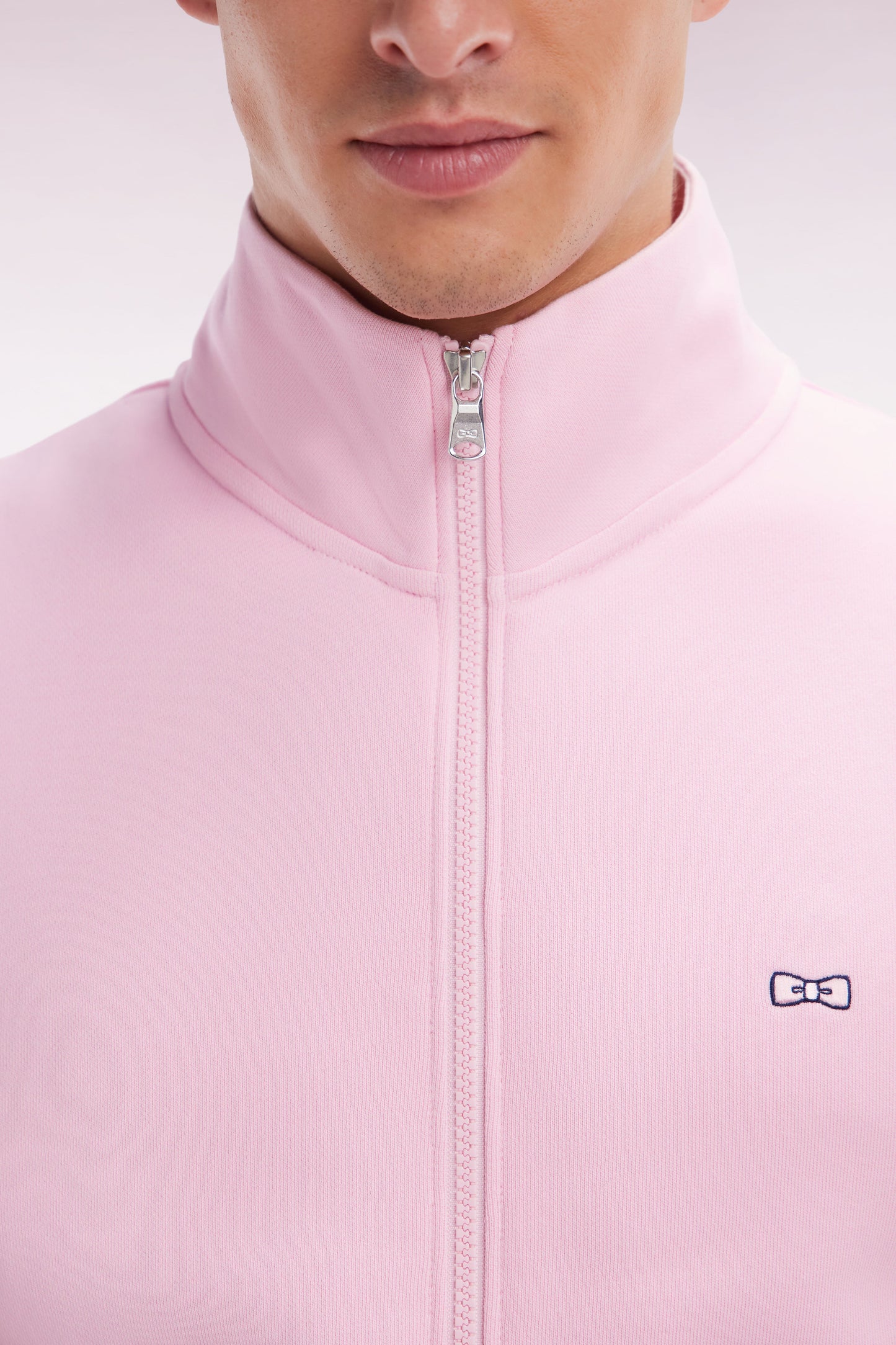 Sweatshirt zippé en coton rose coupe droite