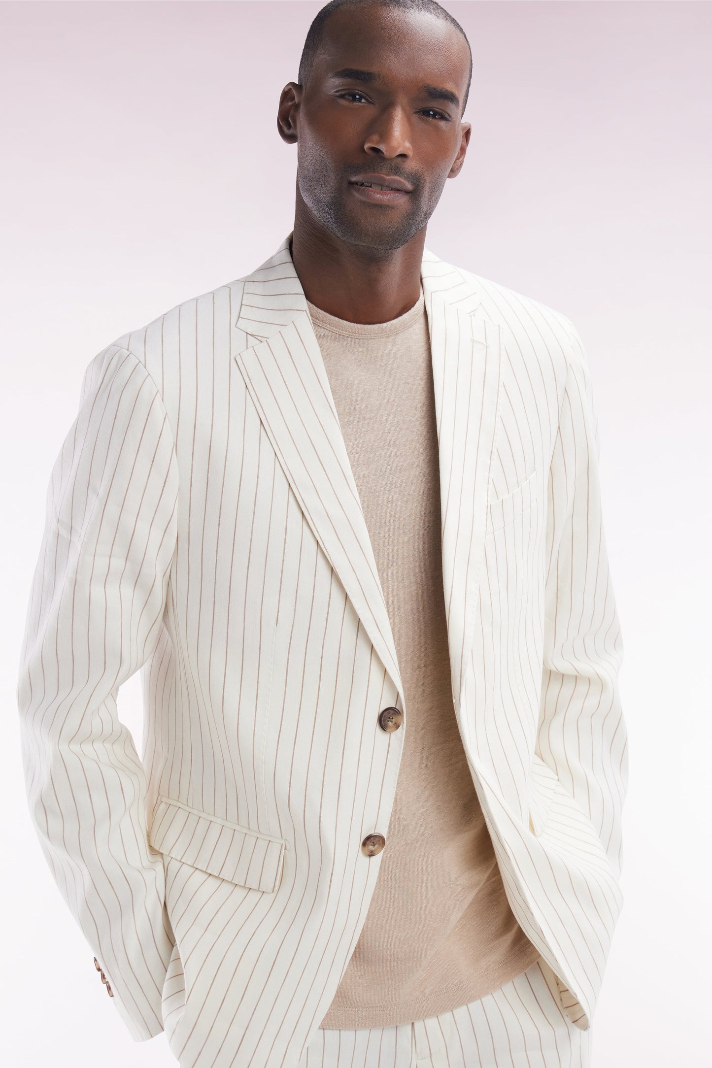 T-shirt uni en lin stretch beige coupe droite