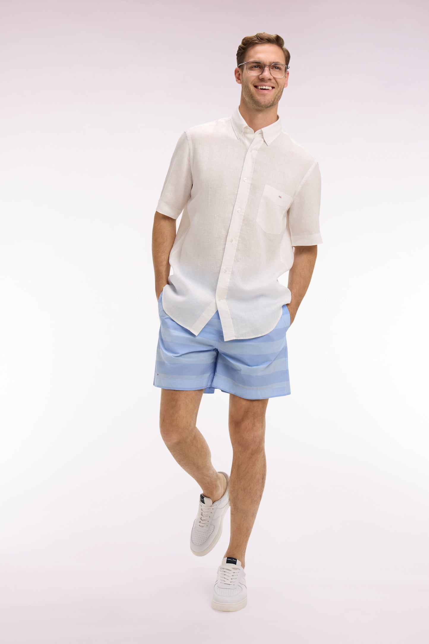 Maillot de bain à rayures bleu ciel