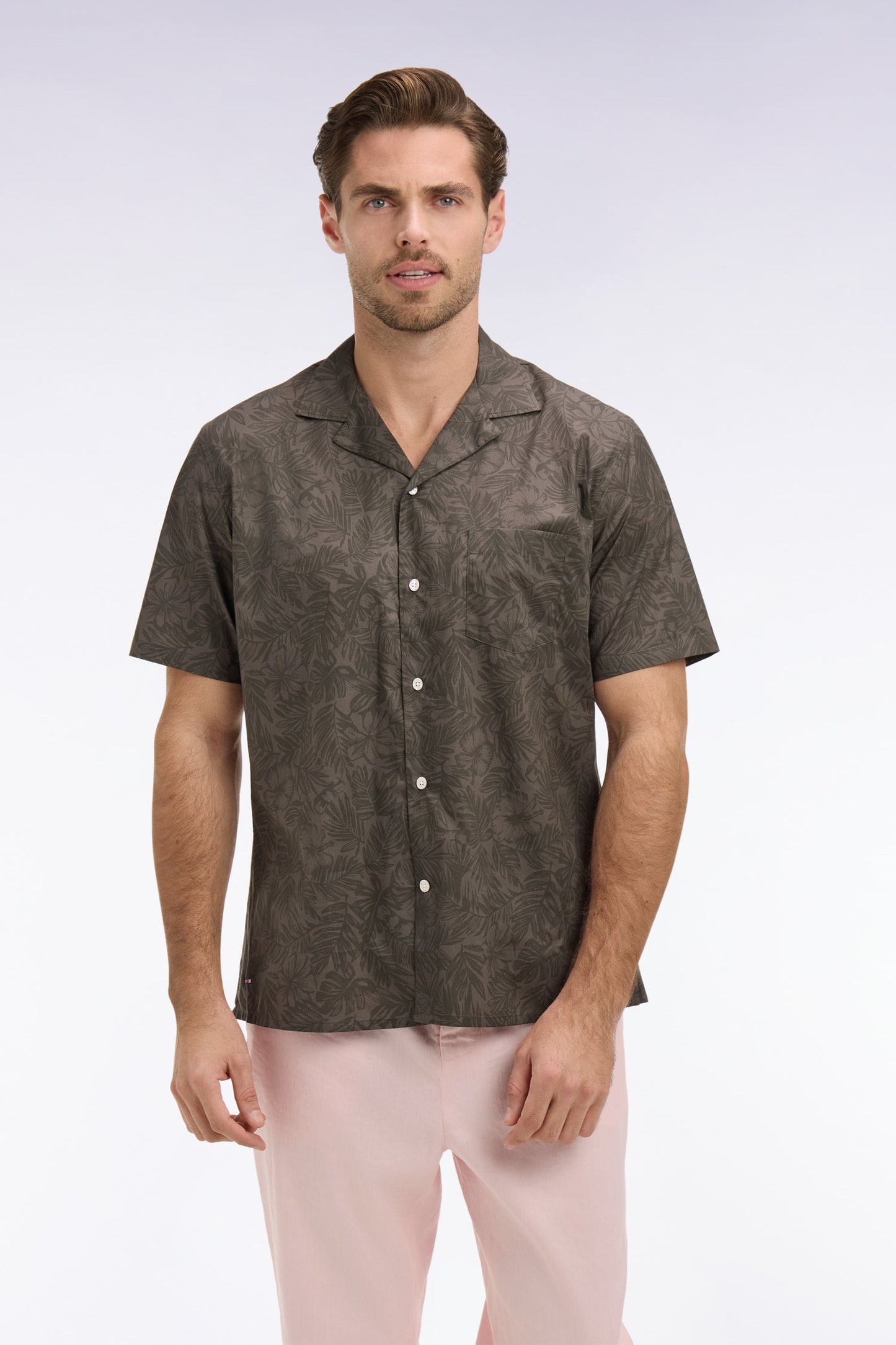 Chemise à manches courtes en coton Pima kaki imprimé végétal
