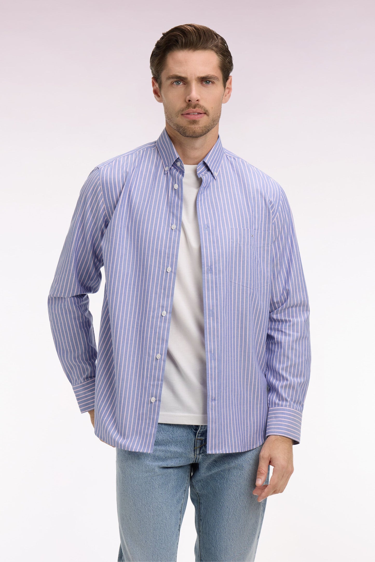 Chemise en coton pinpoint à rayures roses coupe regular