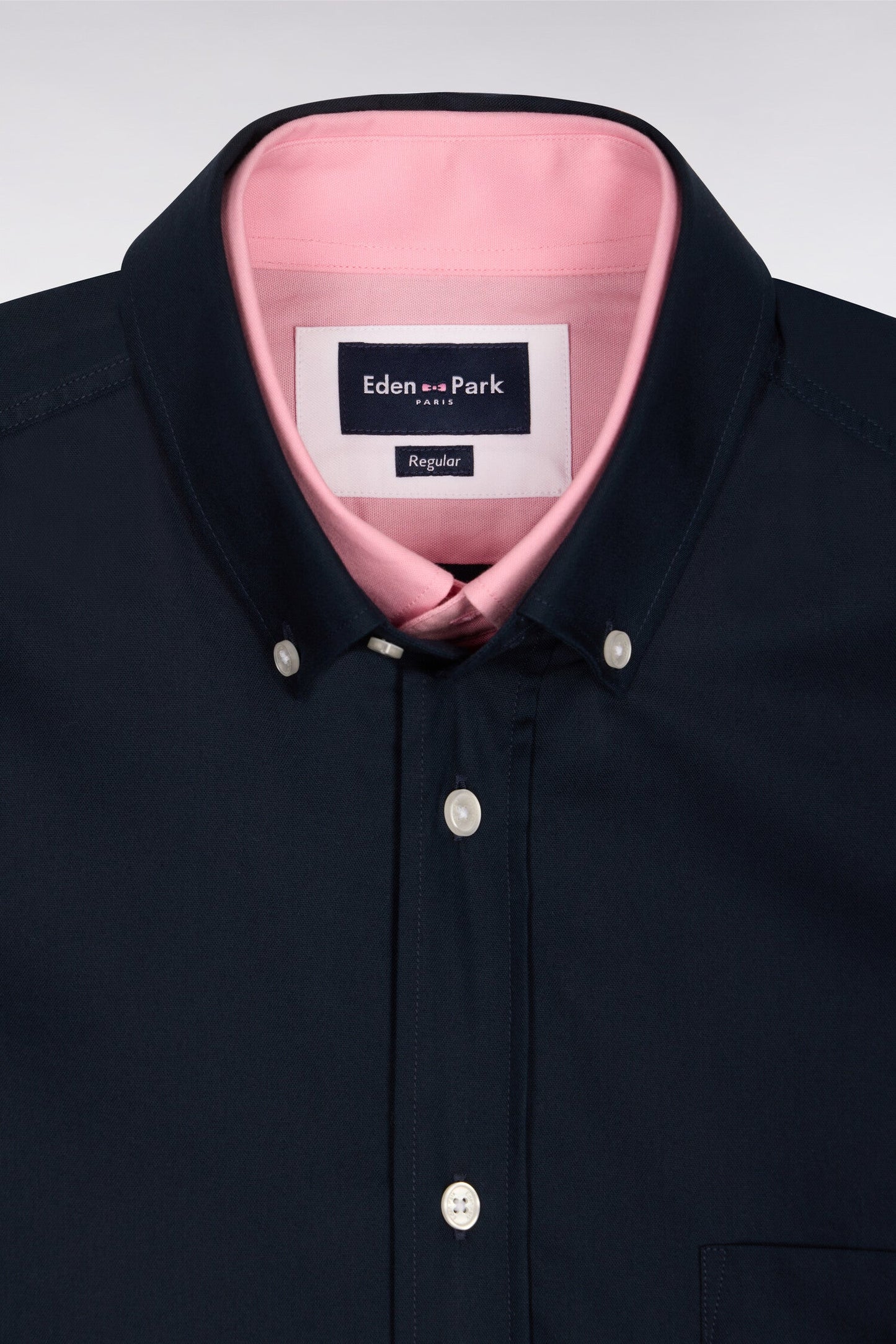 Chemise en coton pinpoint marine détails roses