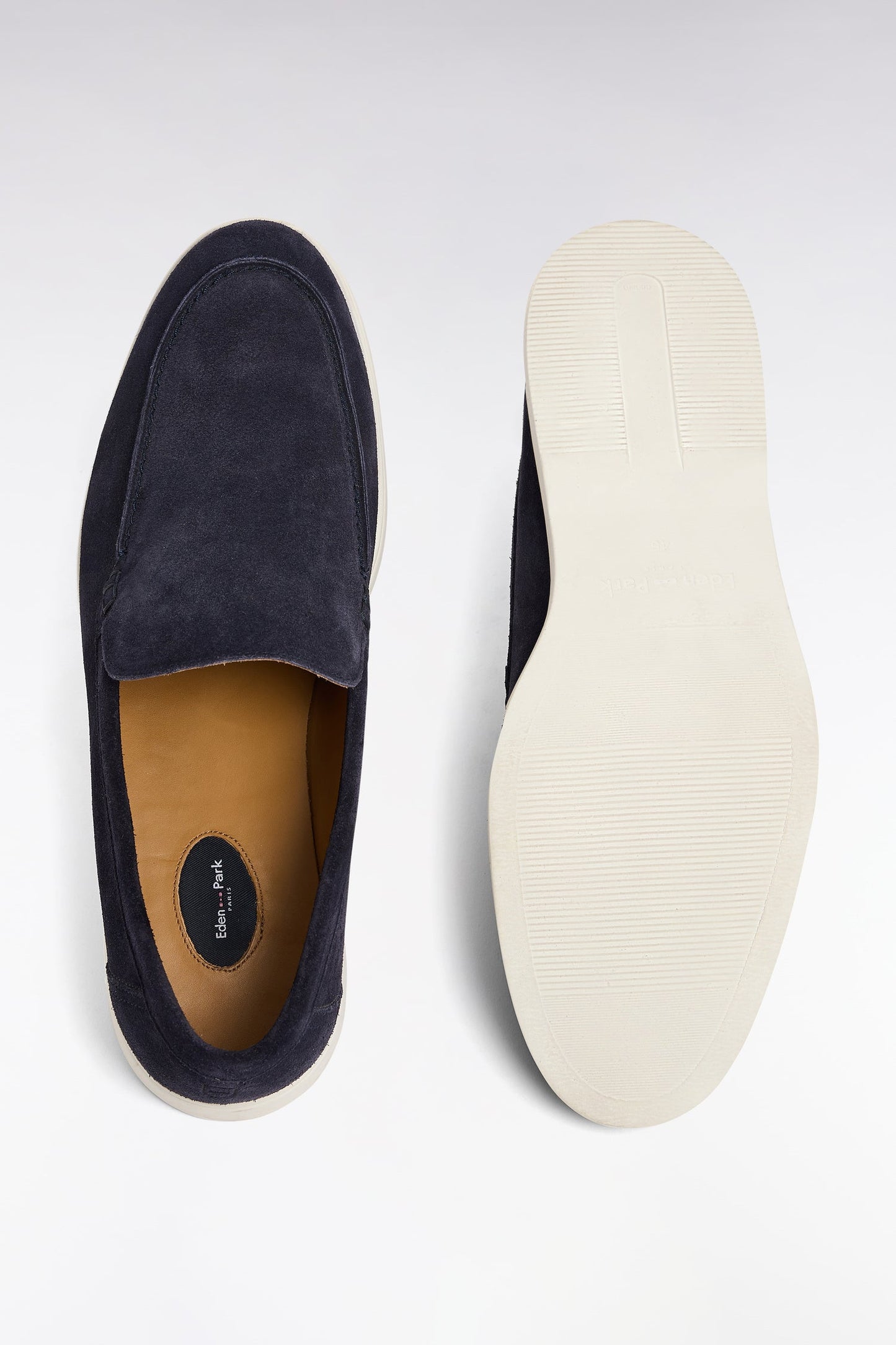 Chaussures bateau en cuir suédé marine