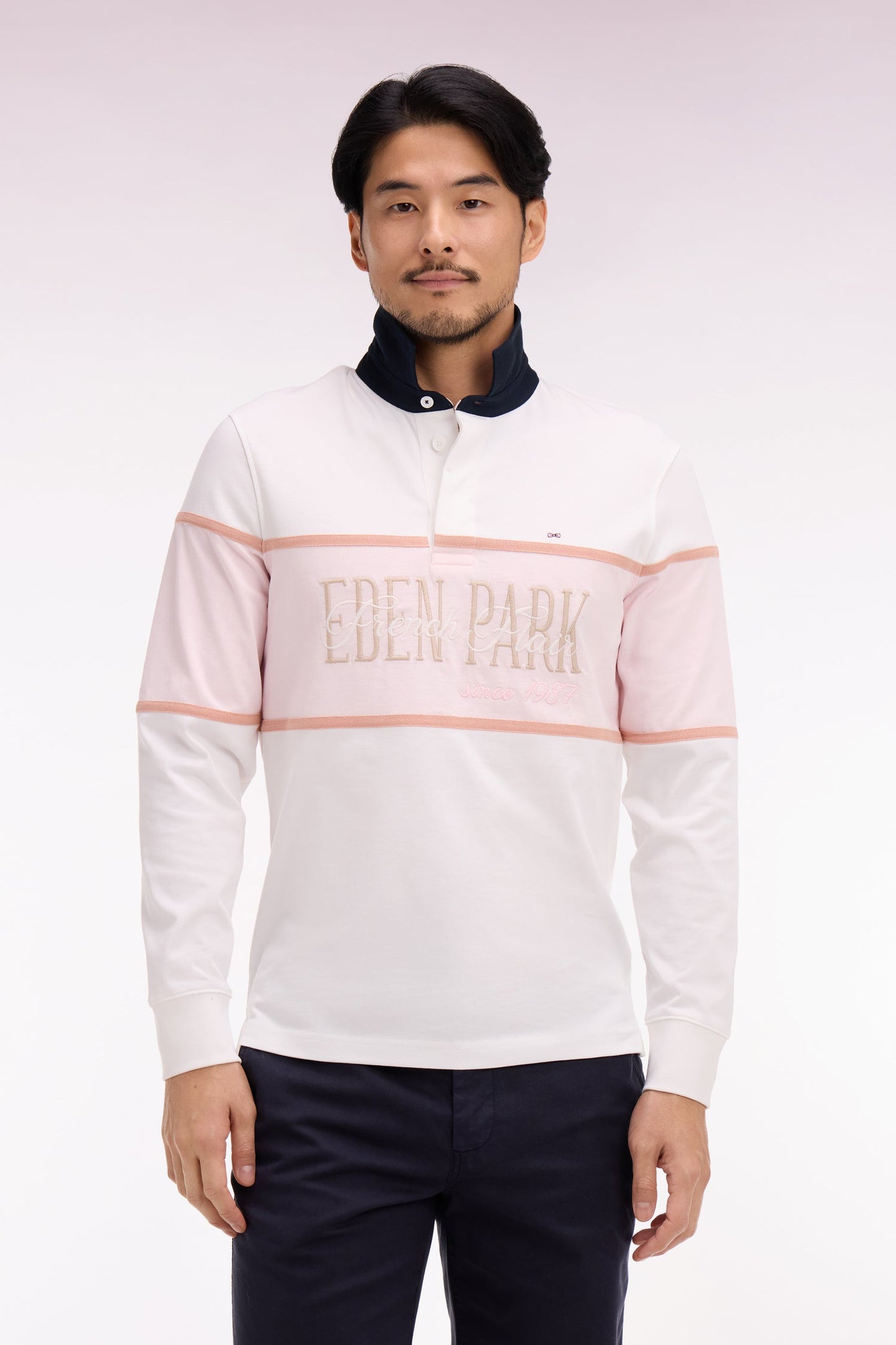 Maillot à manches longues écru et rose brodé