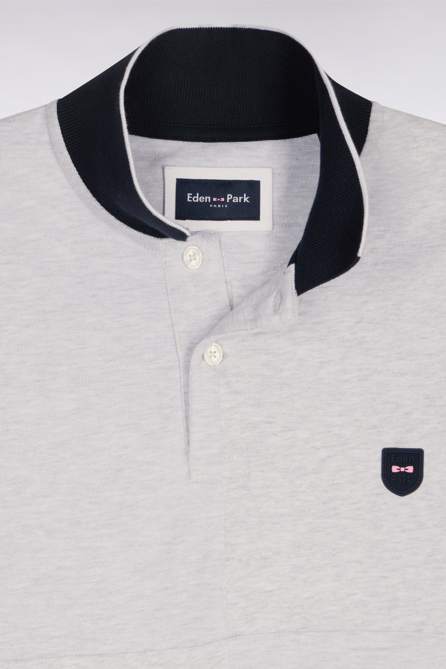 Polo manches courtes bicolore en coton gris clair à découpes coupe regular