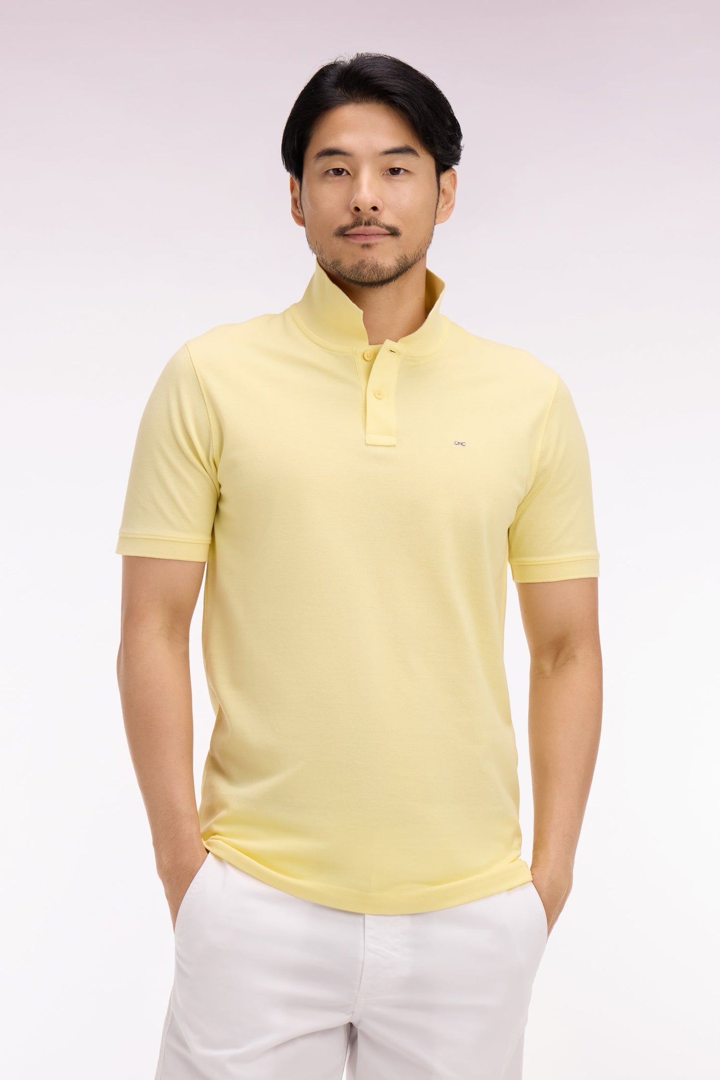 Polo à manches courtes en coton jaune clair coupe regular