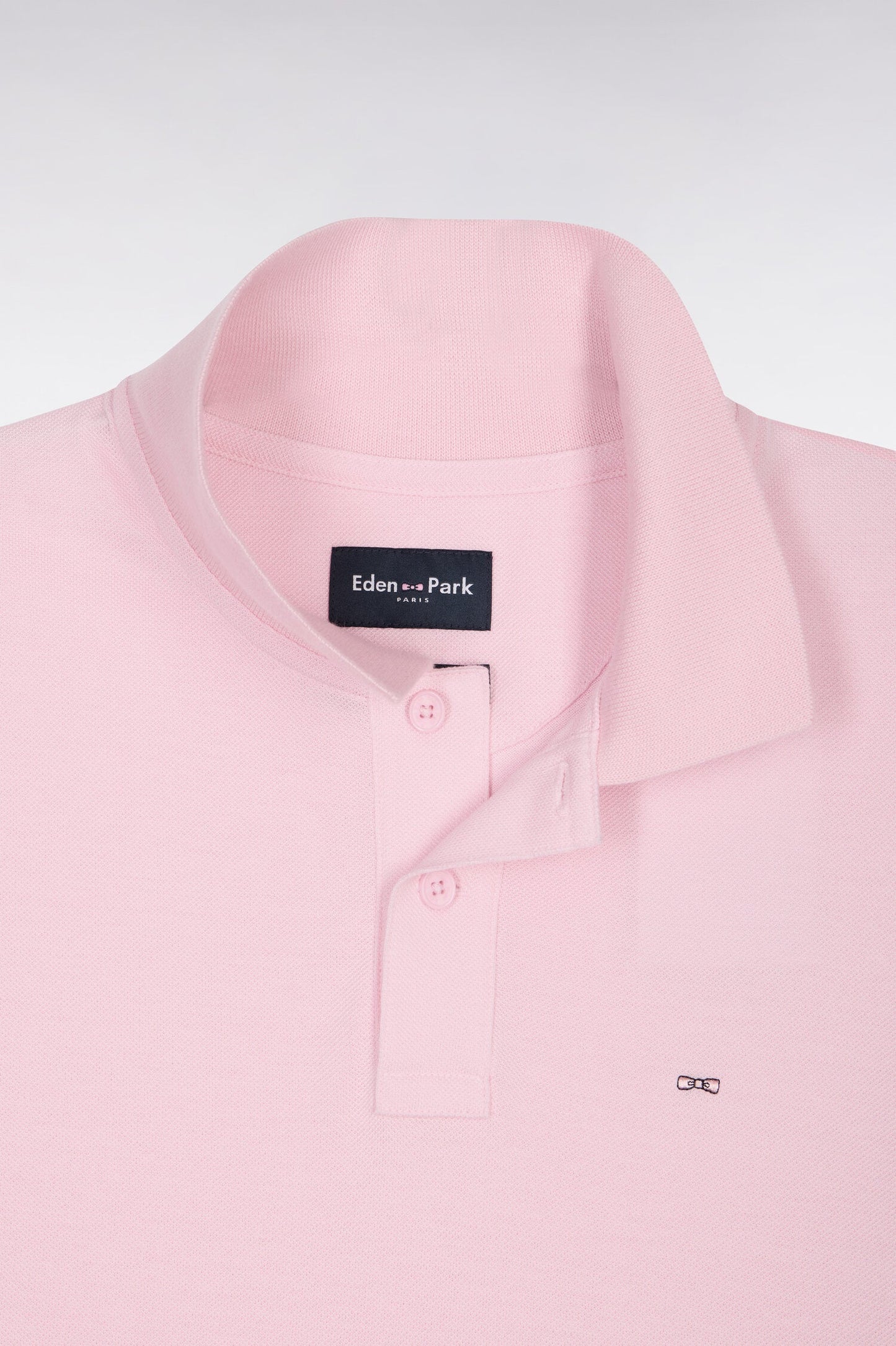 Polo à manches courtes en coton rose clair coupe regular