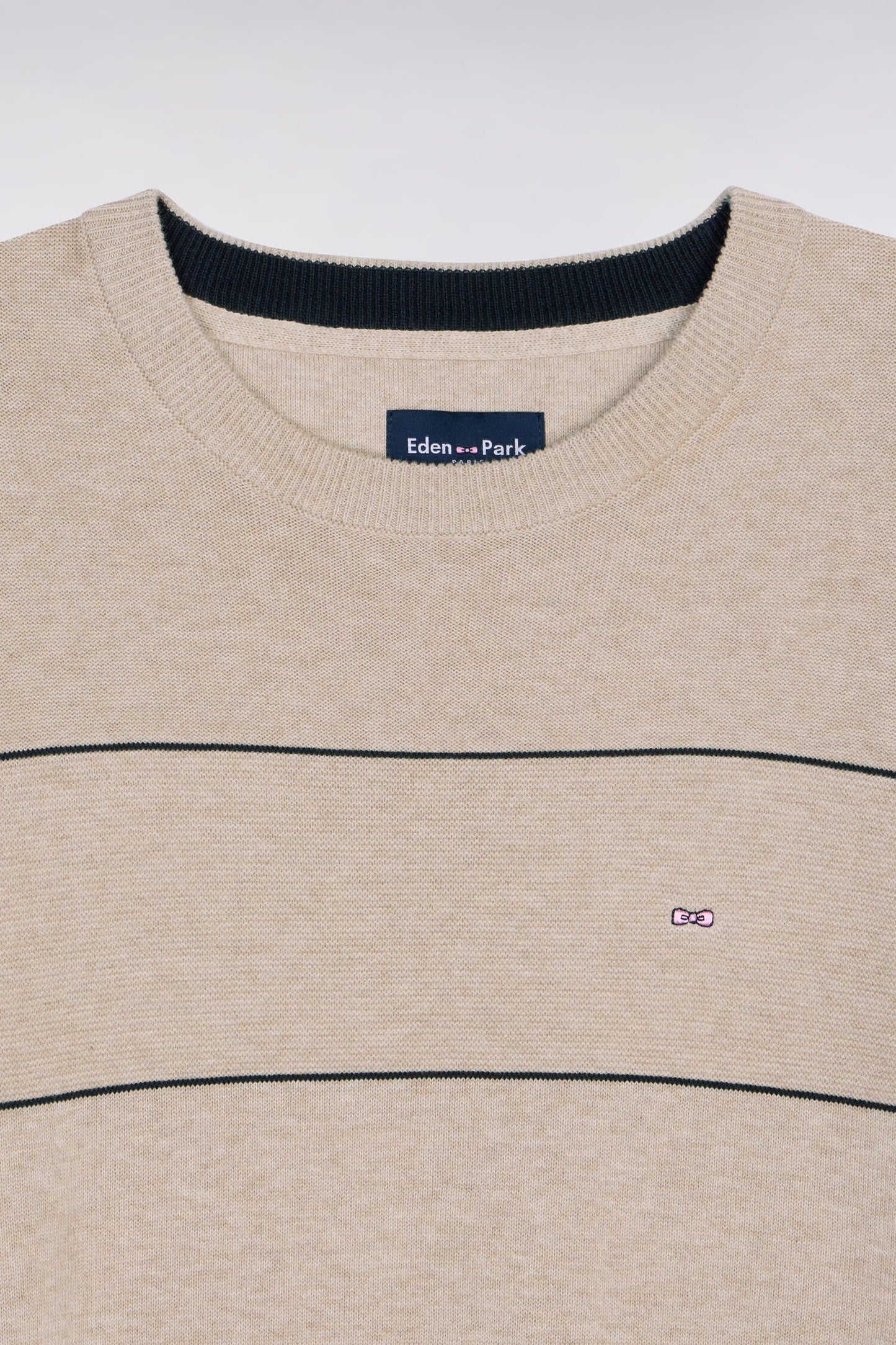 Pull col rond en coton beige rayé
