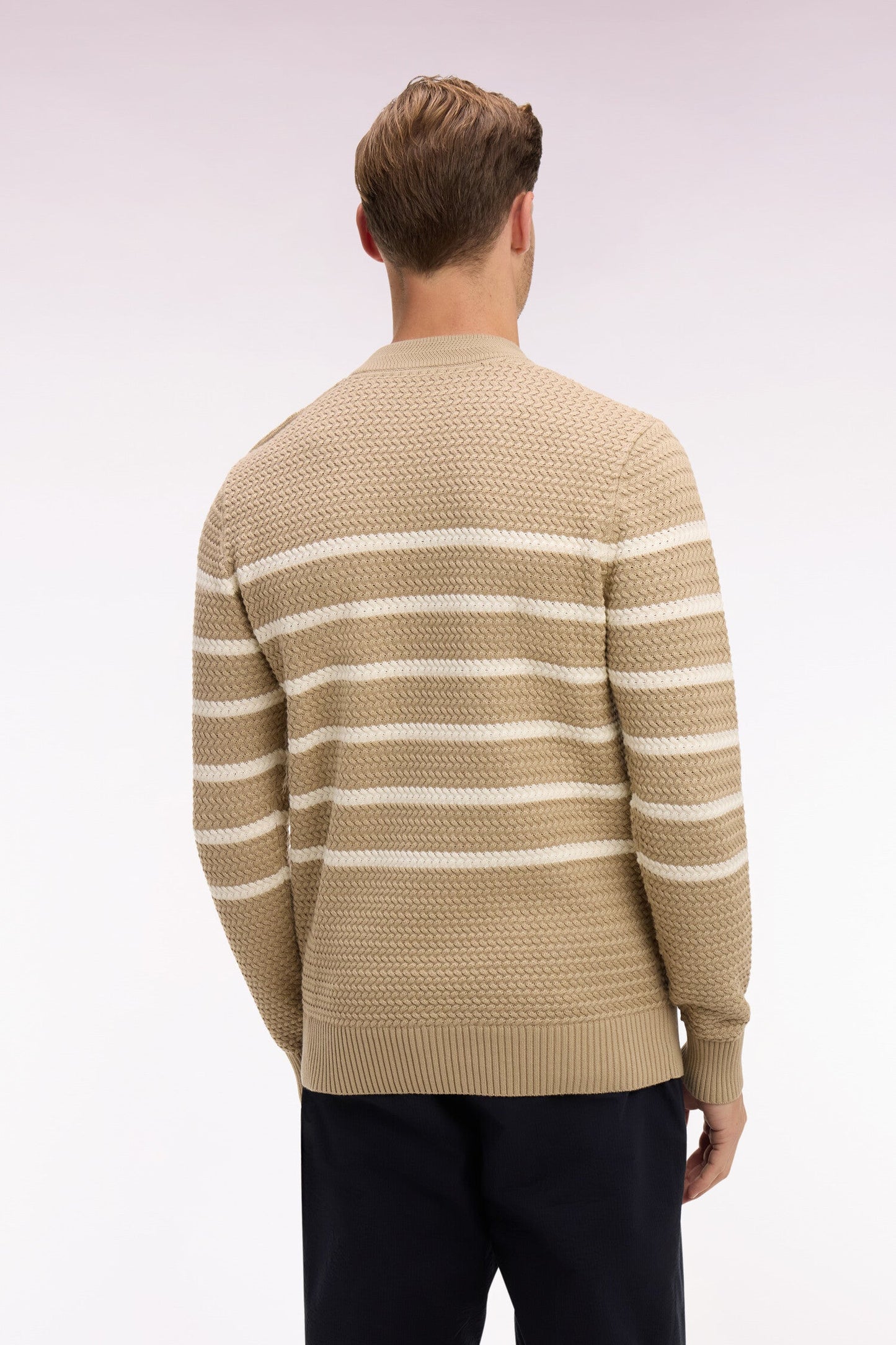 Pull marin à épaule boutonnée en coton chevron beige
