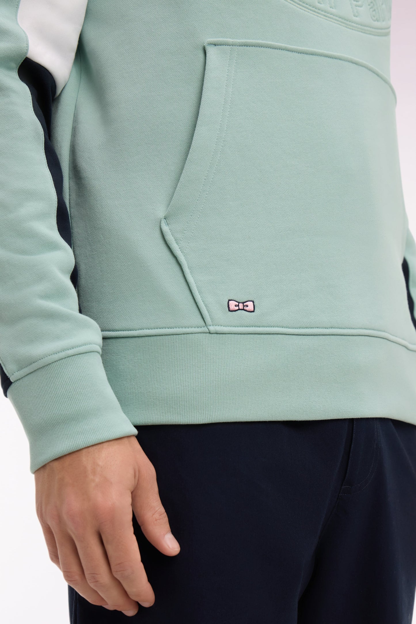 Sweatshirt à capuche en molleton coton vert d'eau brodé