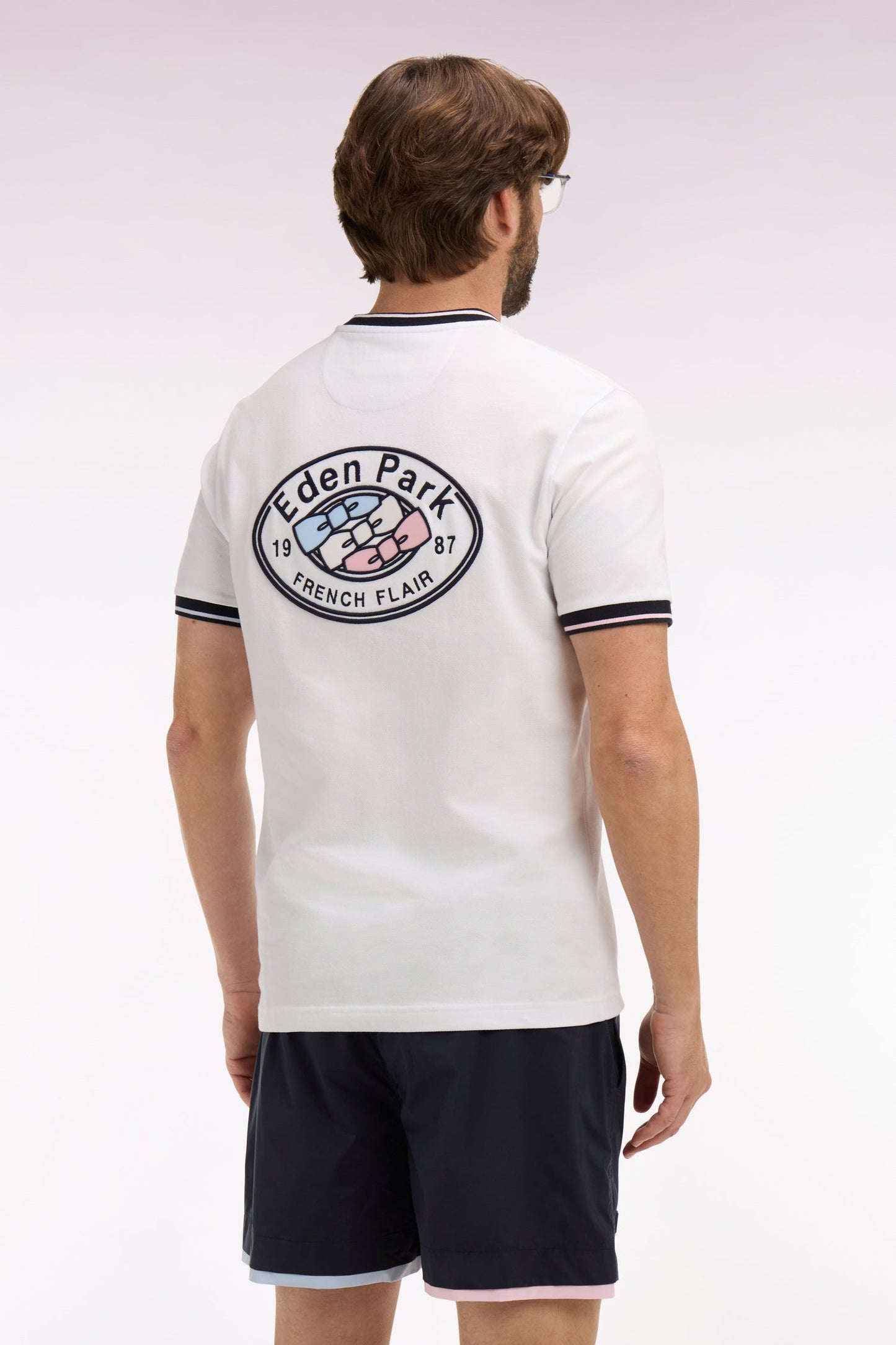 T-shirt à manches courtes en coton blanc brodé coupe regular