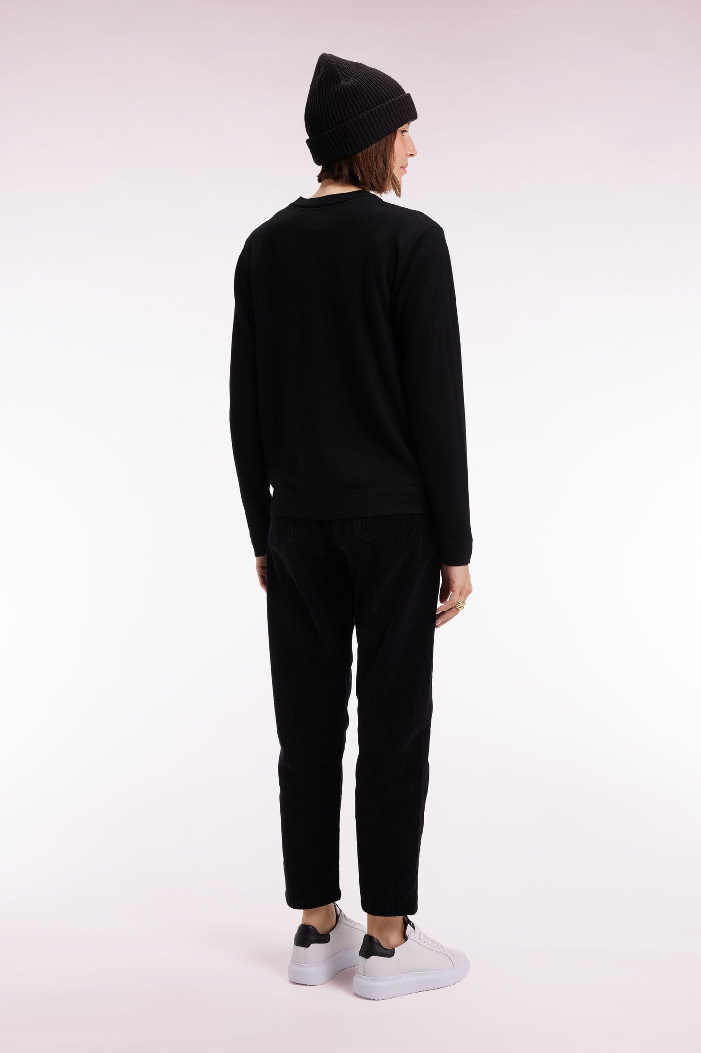 Pantalon 5 poches en velours côtelé noir