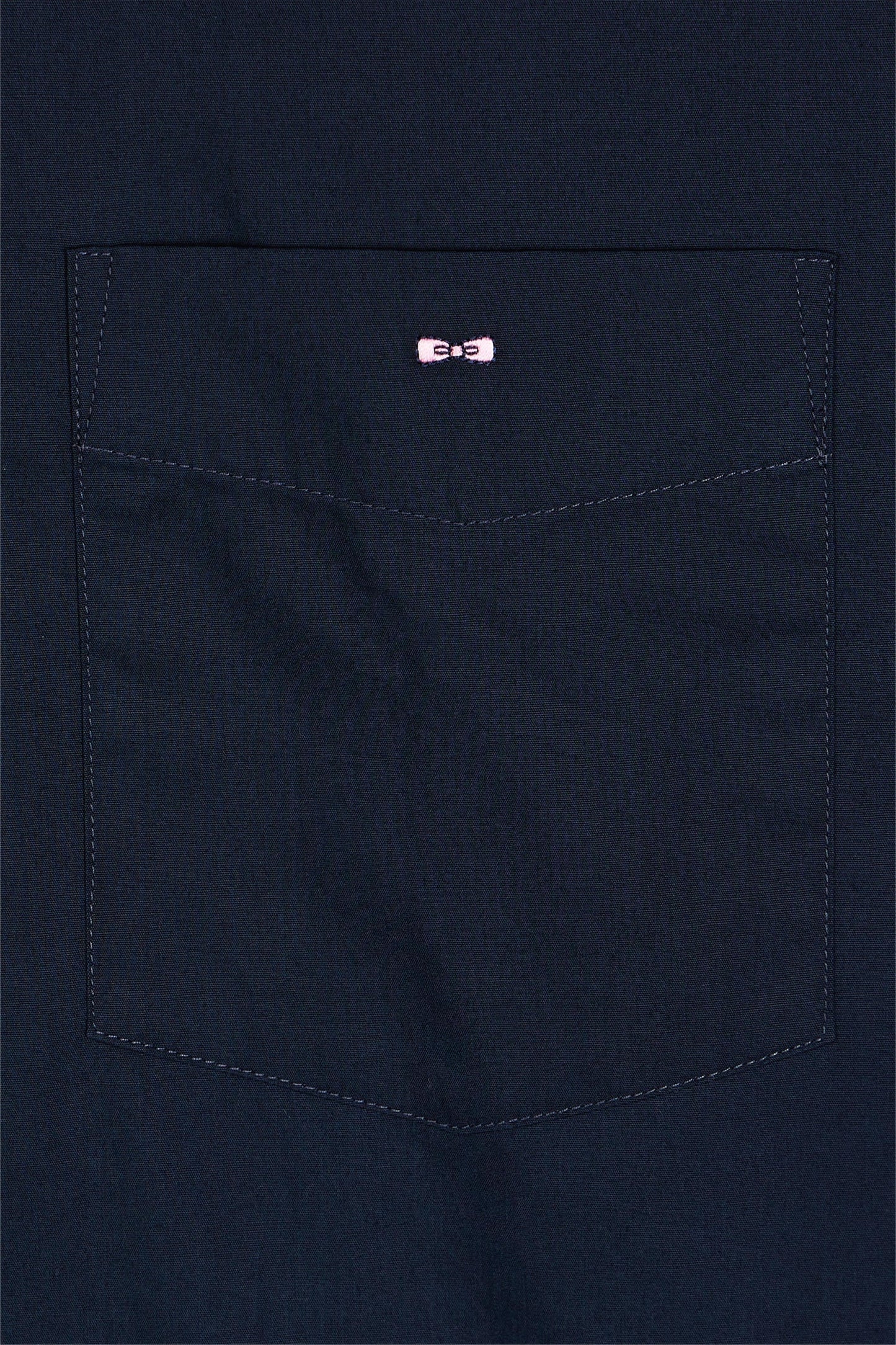Chemise à manches courtes noire intérieur de col imprimé coupe droite