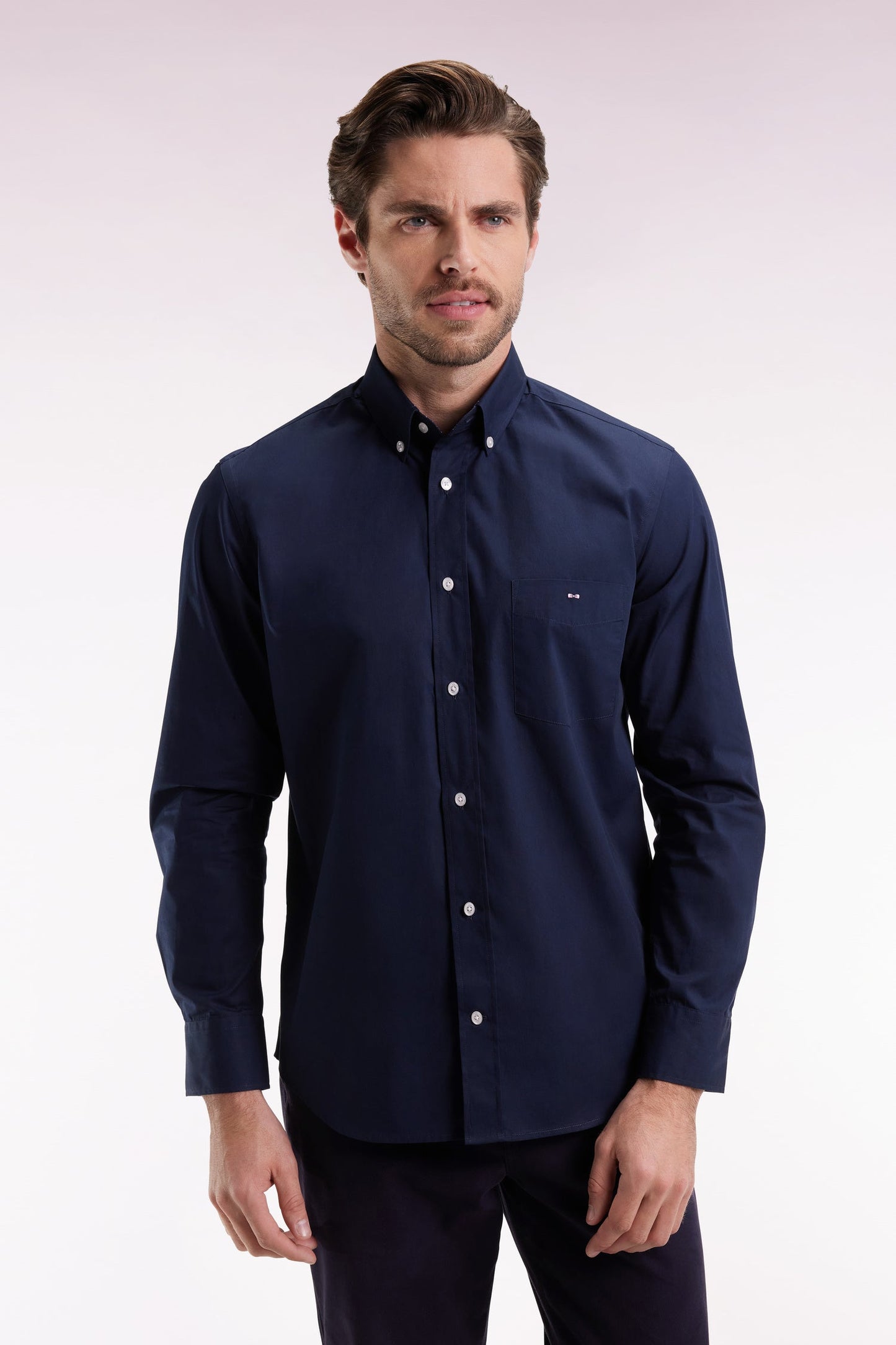 Chemise en coton marine à coudière imprimées coupe droite
