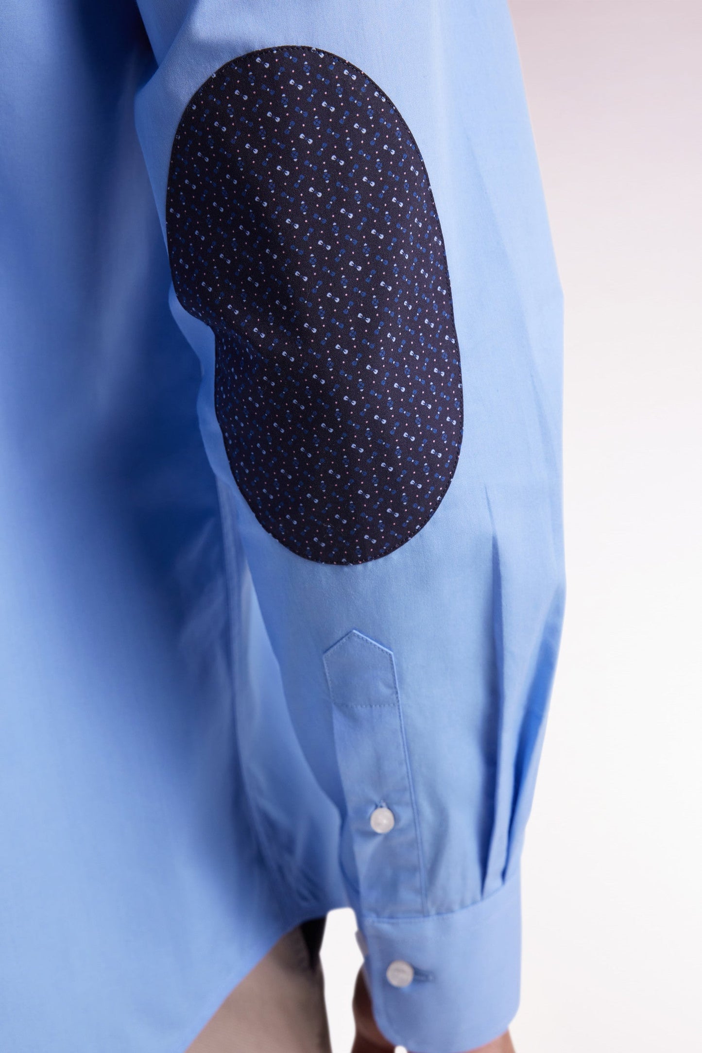 Chemise en coton ciel à coudière imprimées coupe droite