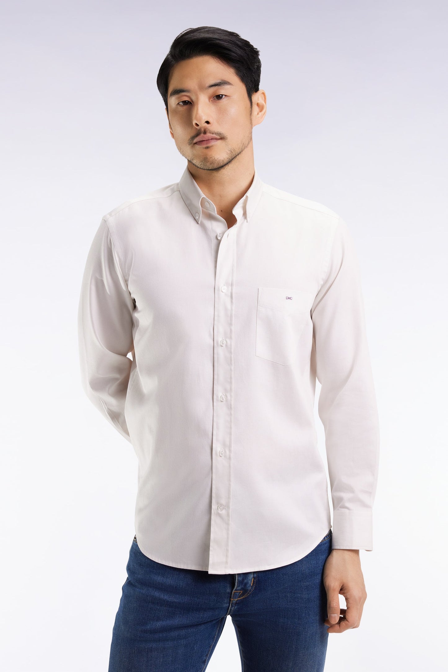 Chemise en coton piqué blanc coupe droite