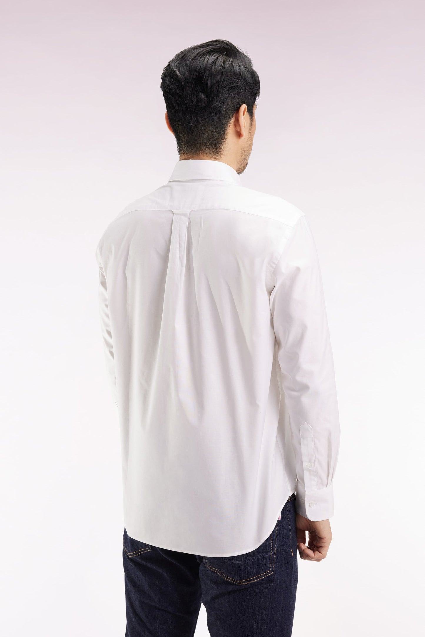 Chemise en coton blanc coupe droite