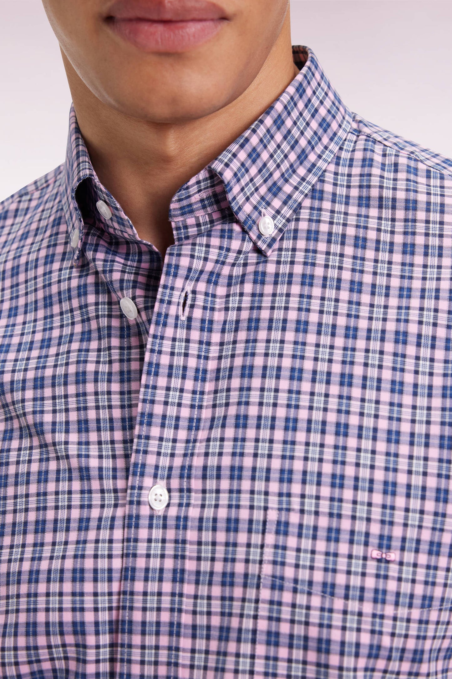Chemise à carreaux en coton rose coupe droite