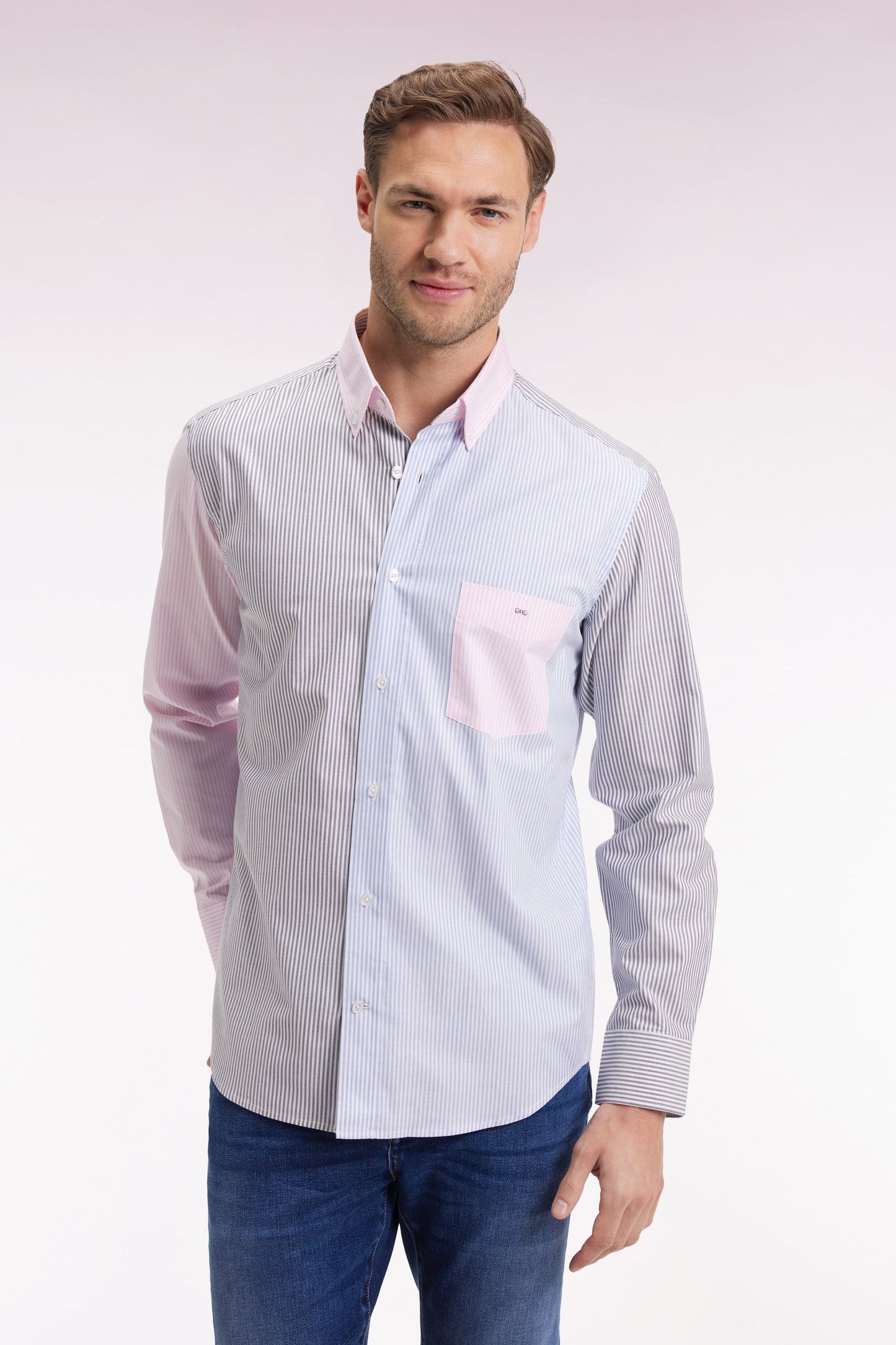 Chemise en twill de coton à rayures trois couleurs coupe droite