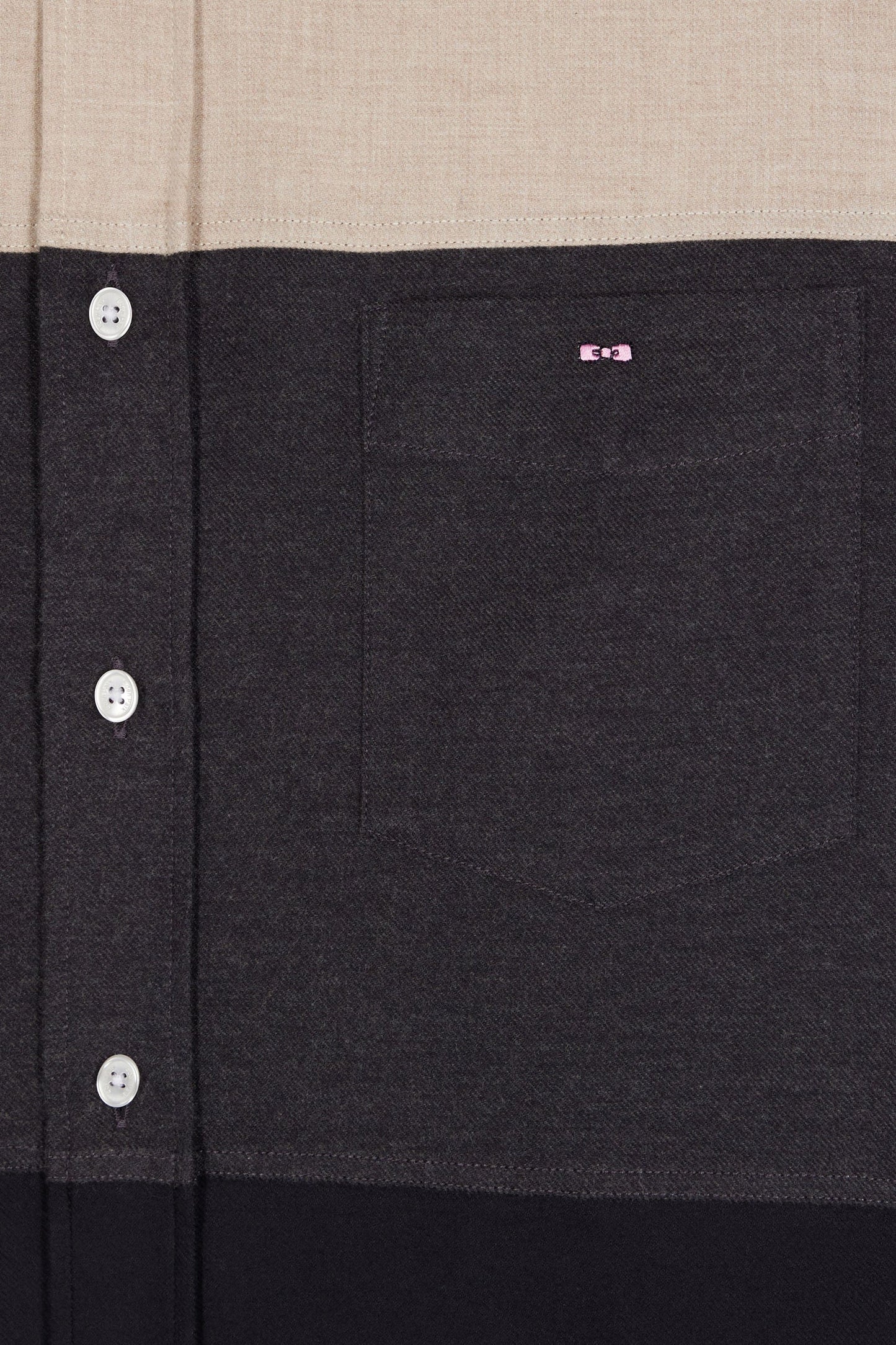 Chemise en flanelle tricolore marine et beige coupe droite