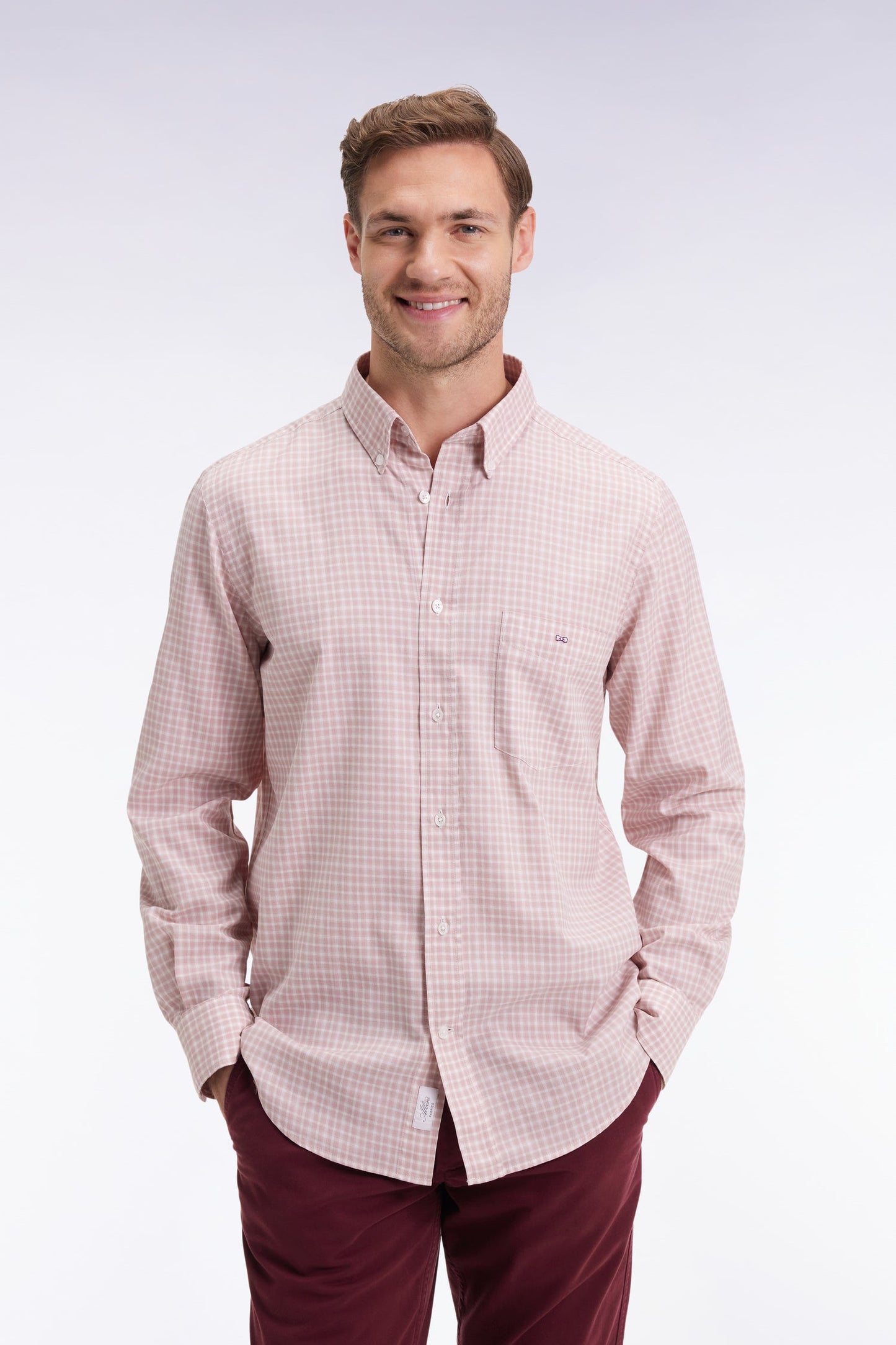 Chemise en coton à carreaux rose coupe droite