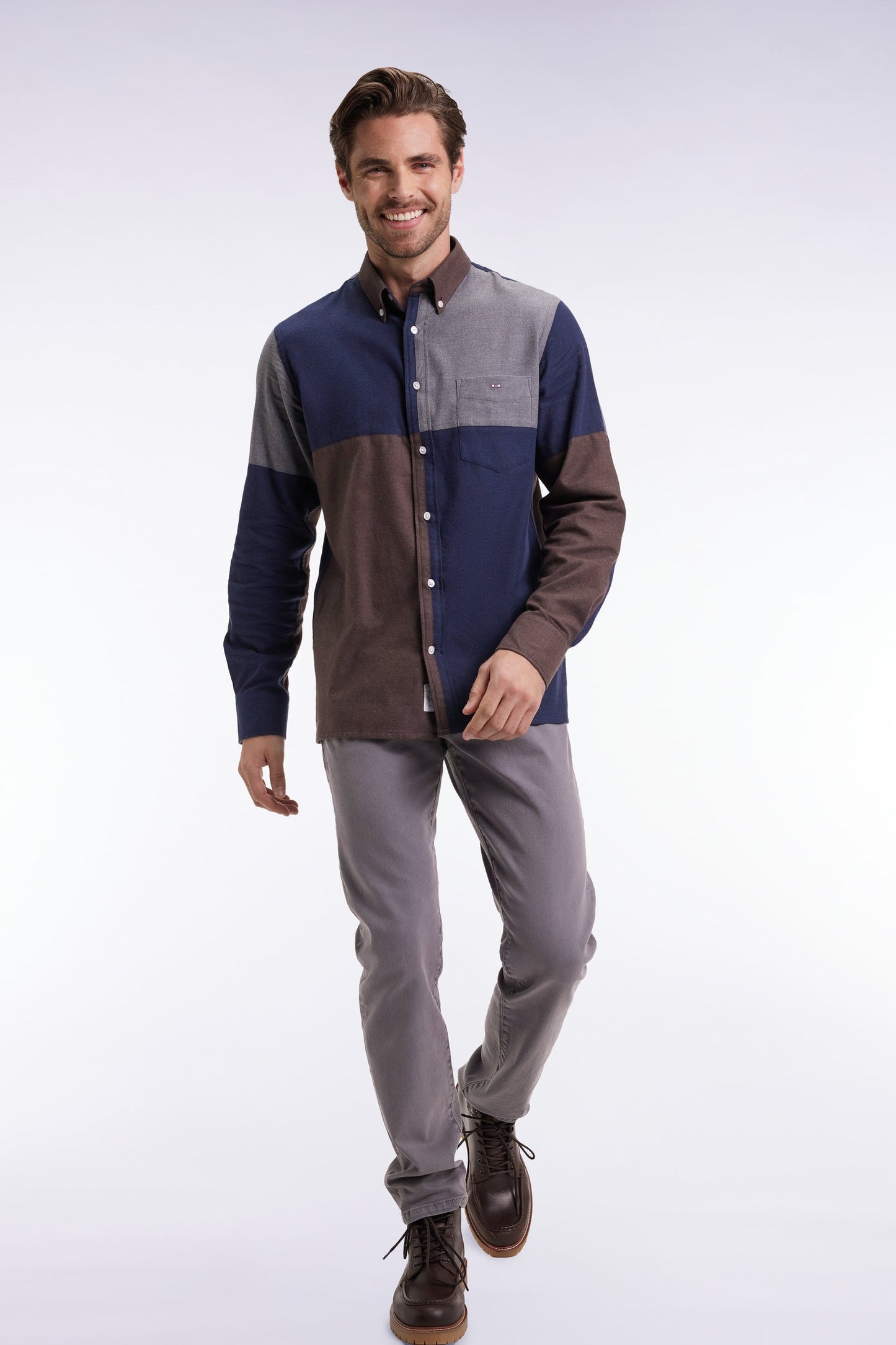 Chemise tricolore en flanelle de coton marine coupe droite