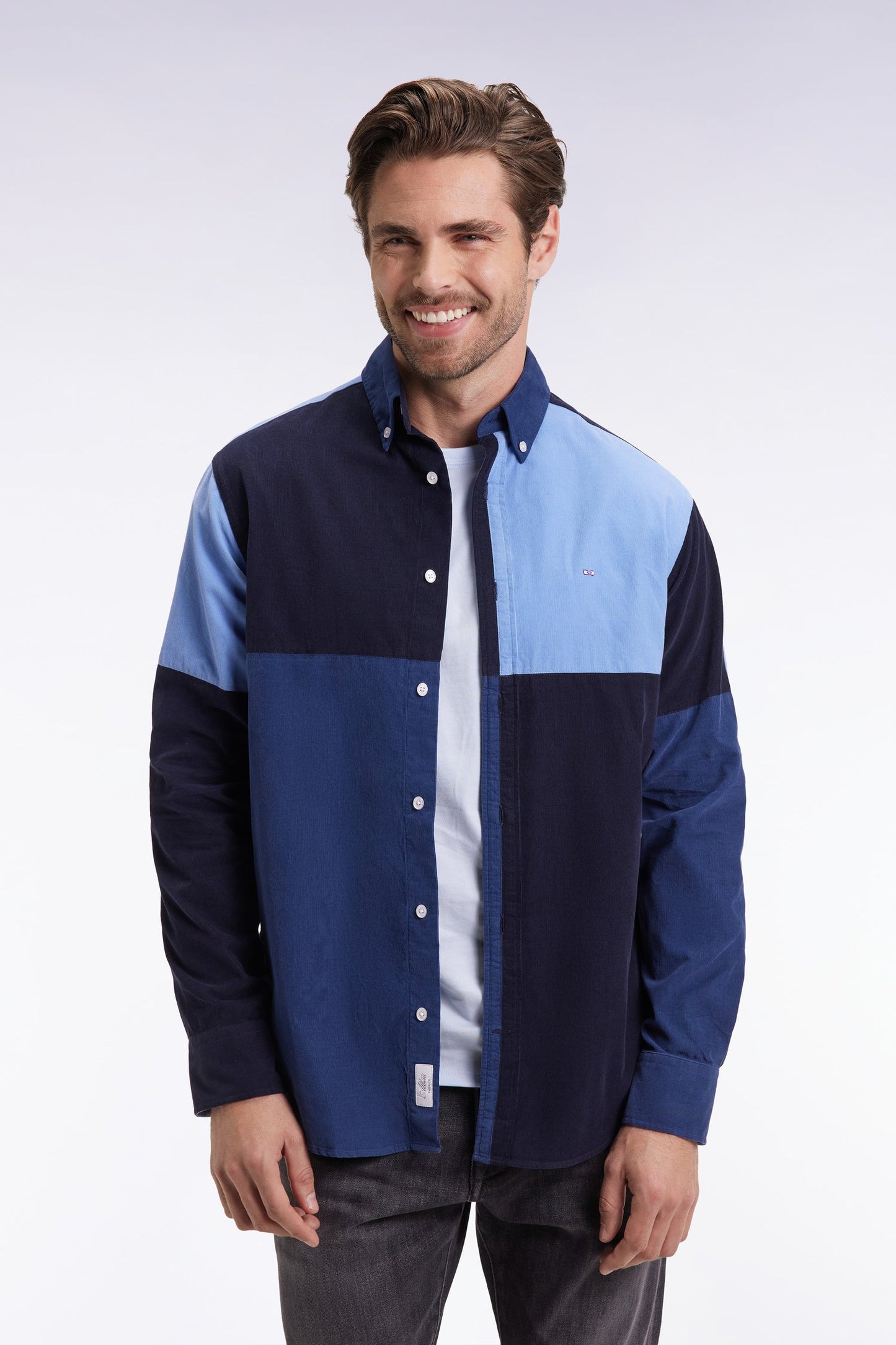 Chemise en velours quatre cadrans bleu coupe droite