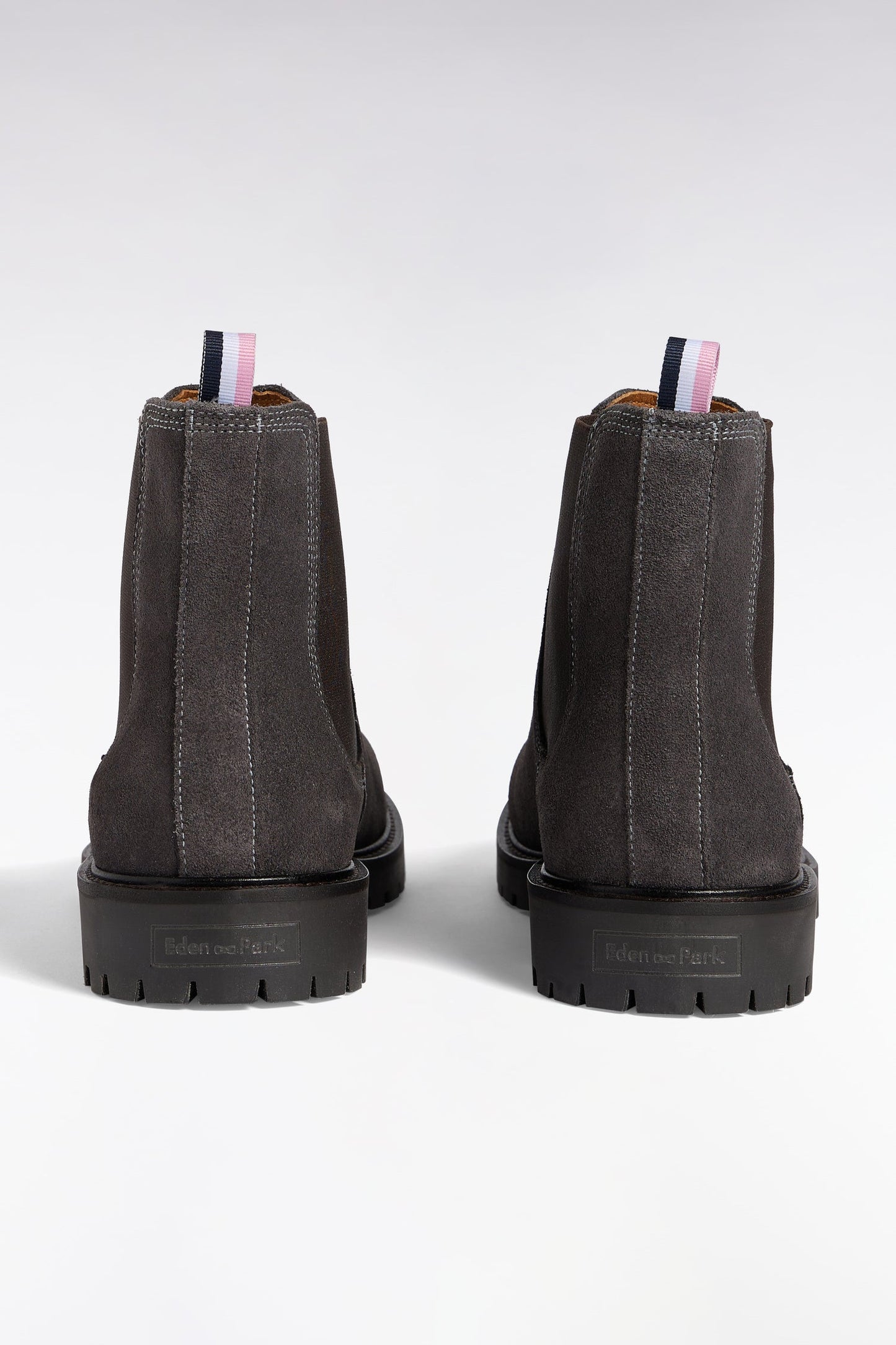 Bottines chelsea en cuir suédé gris