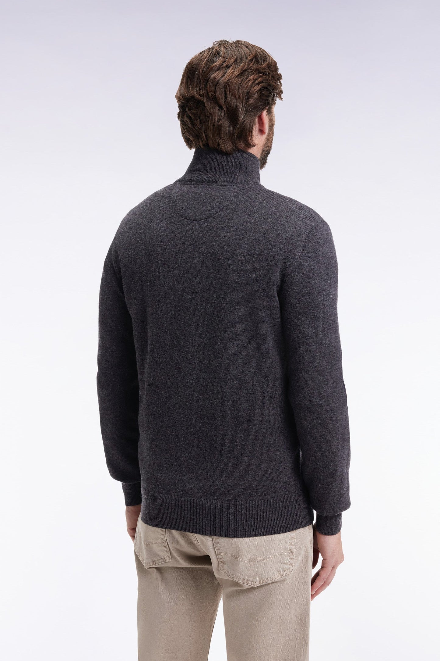 Cardigan zippé en laine et coton gris foncé coupe droite