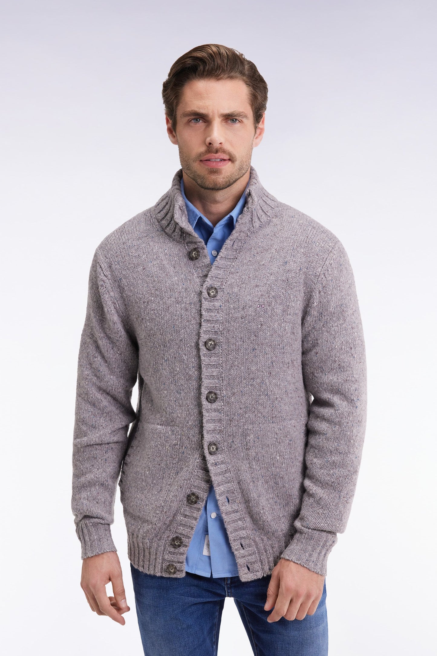 Cardigan en laine vierge et alpaga mélangés gris coupe droite